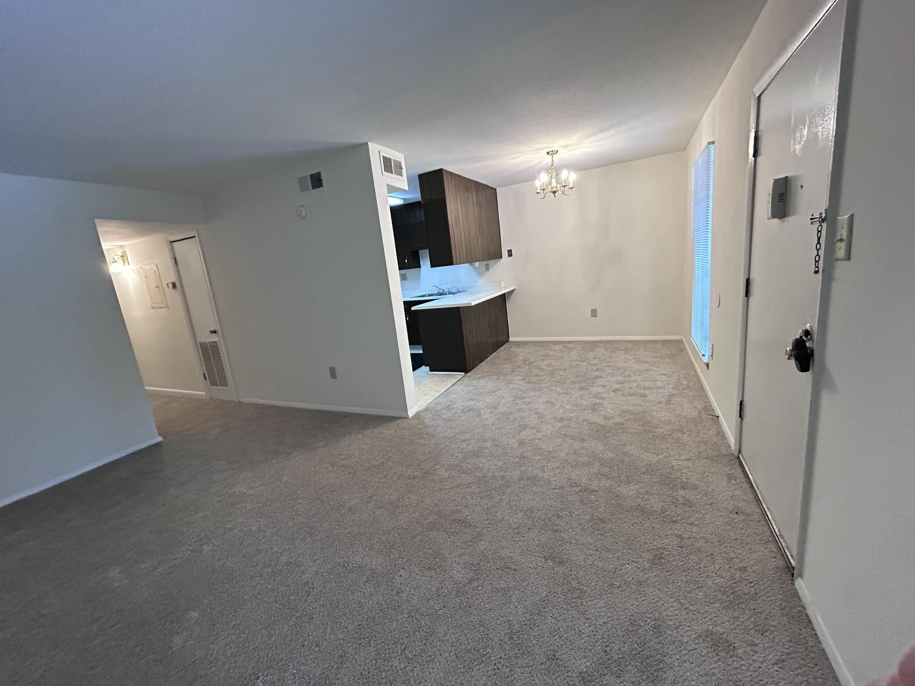 900 Mountain Creek Road, C38