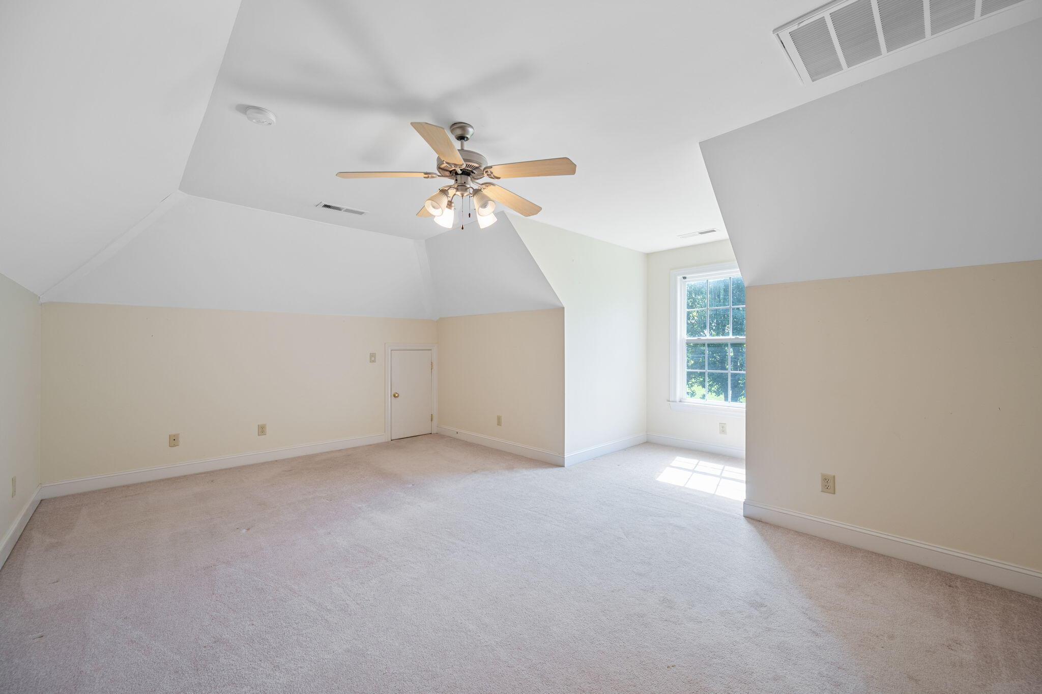 9836 Leslie Sandidge Drive
