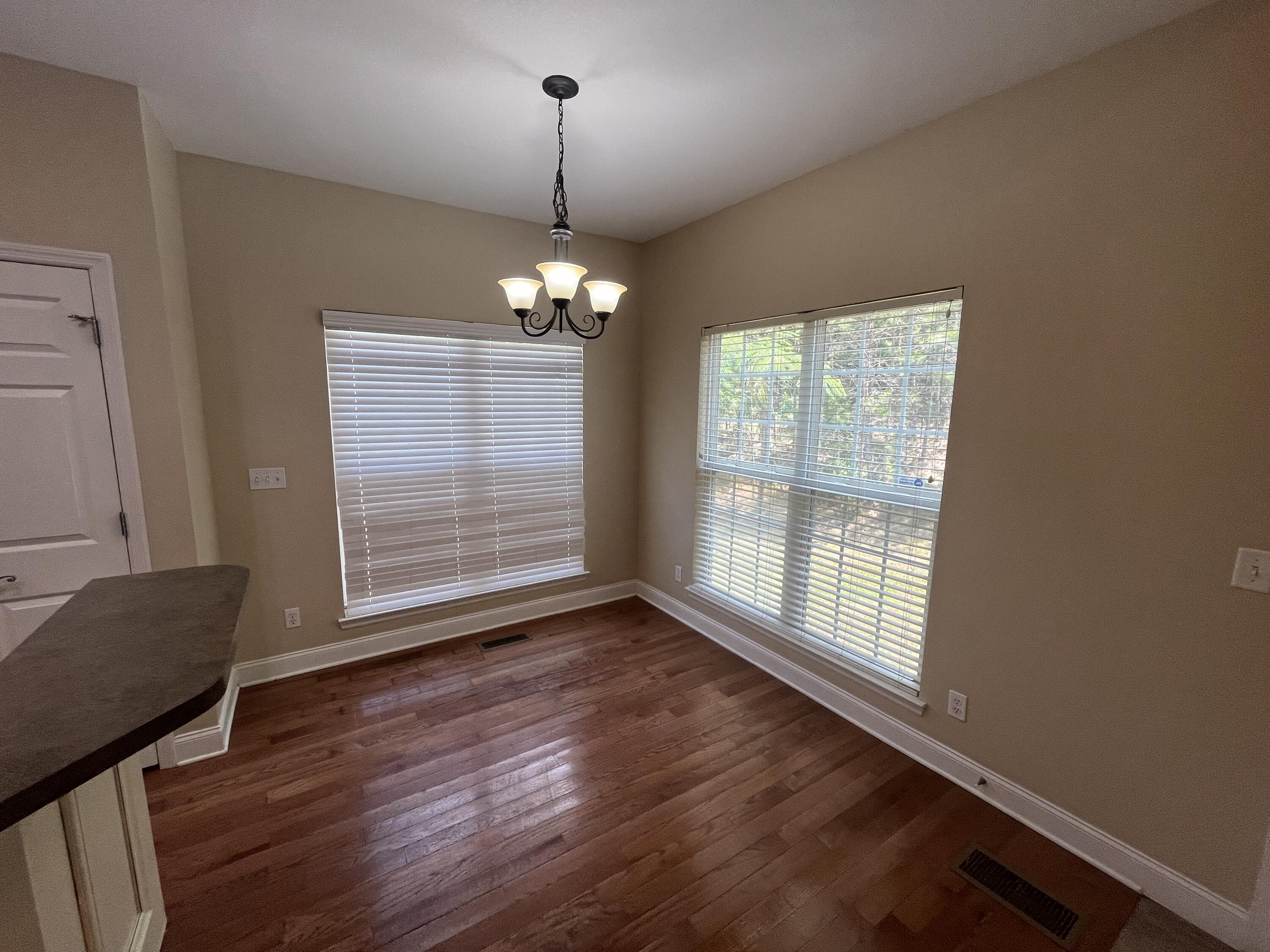 2095 Baggett Road