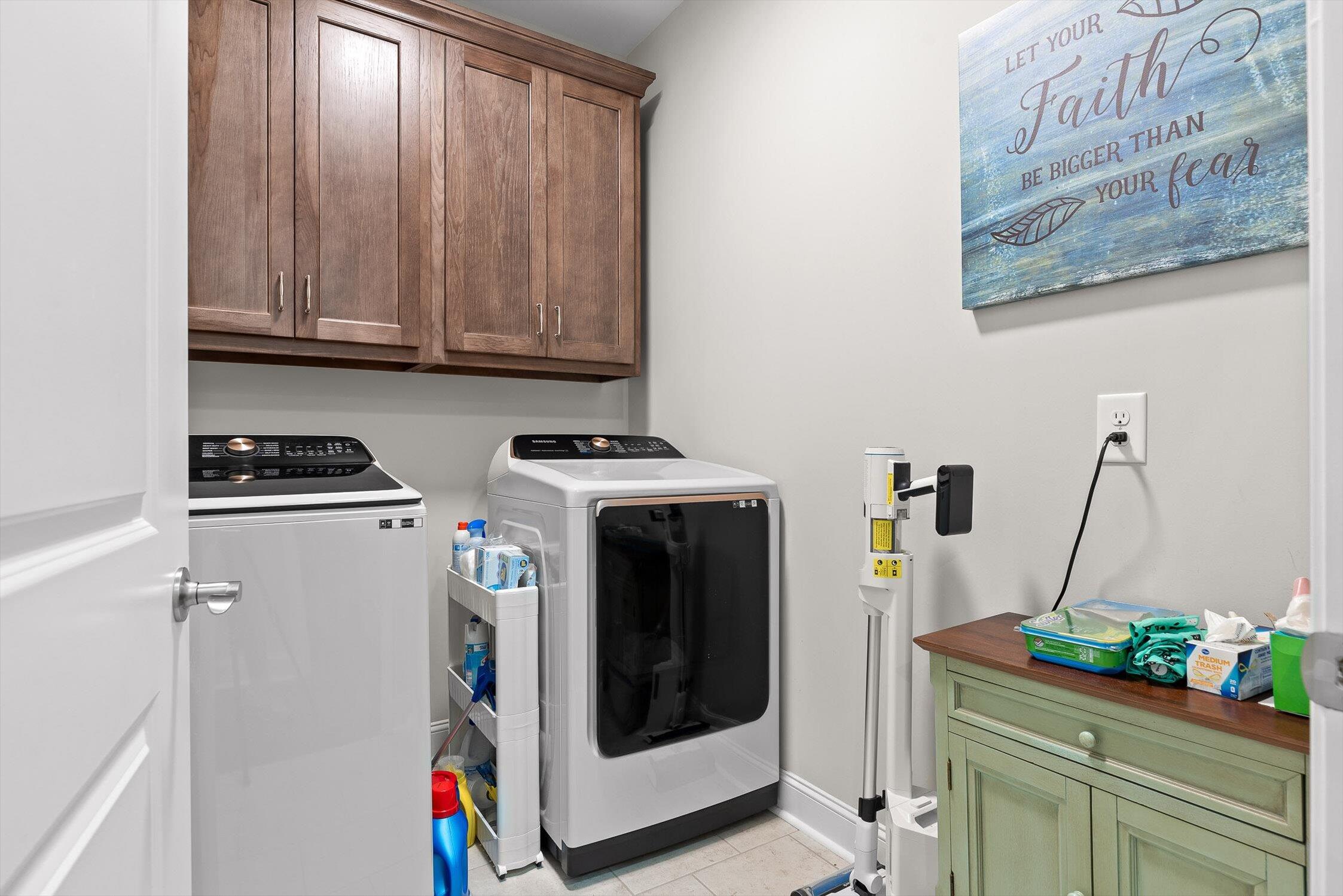 280 Kempton Lane, Unit 1