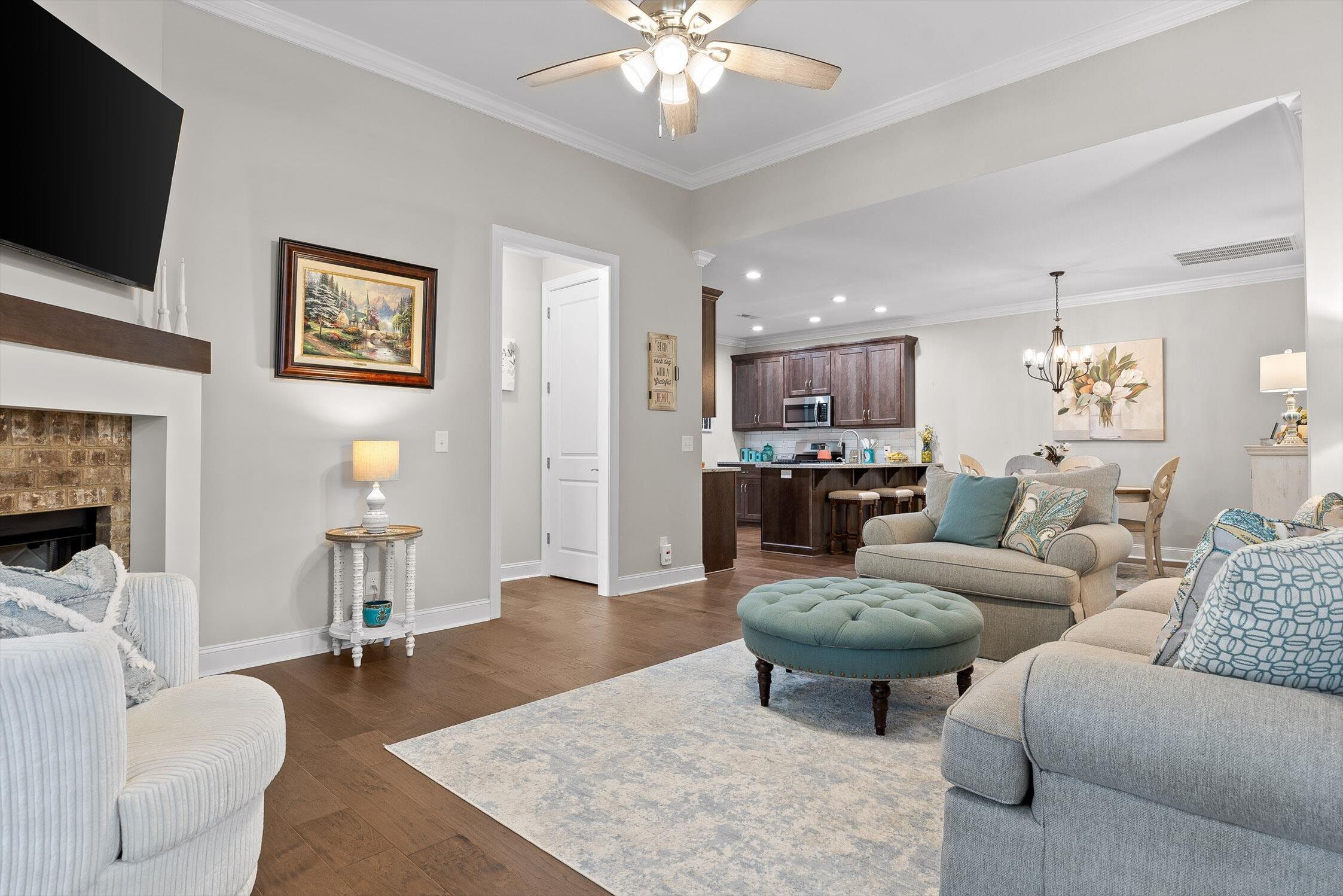 280 Kempton Lane, Unit 1