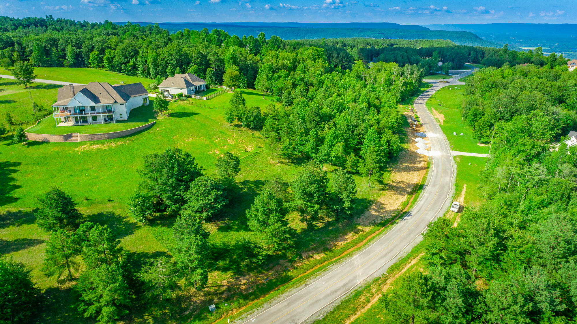 1899 River Bluffs Drive