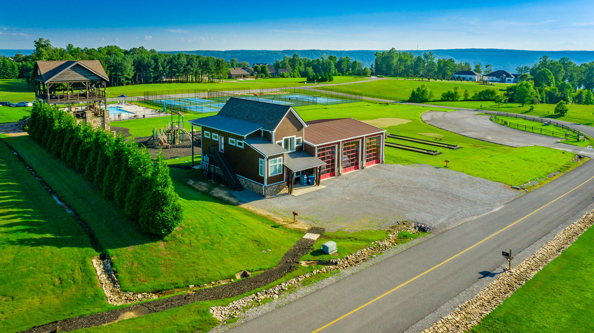 1899 River Bluffs Drive