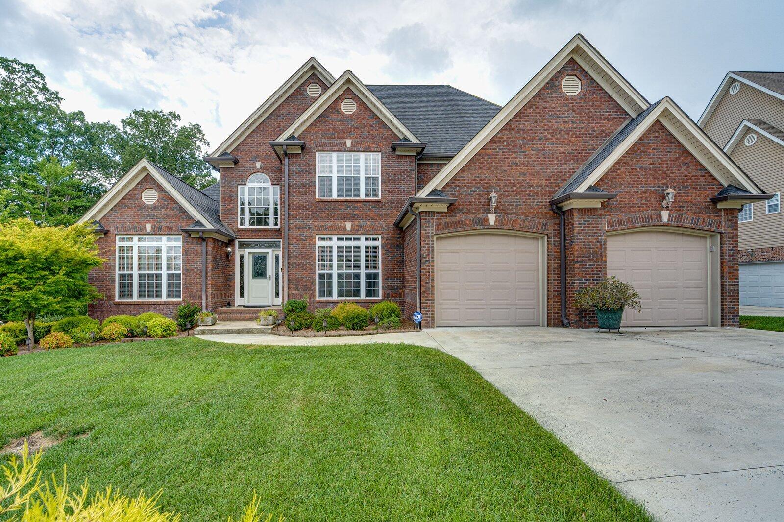 556 Kashaya Lane