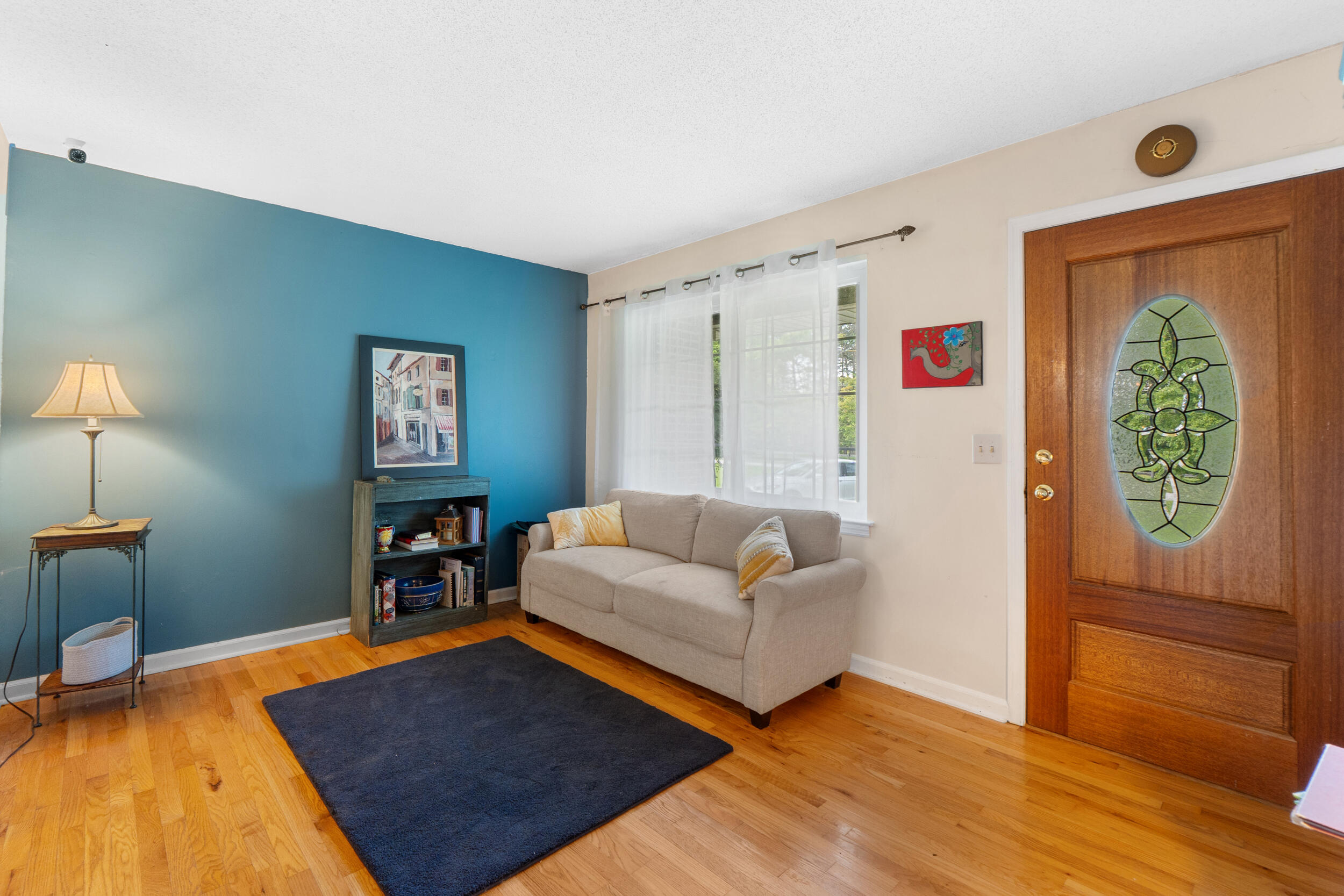 378 N Bowman Road