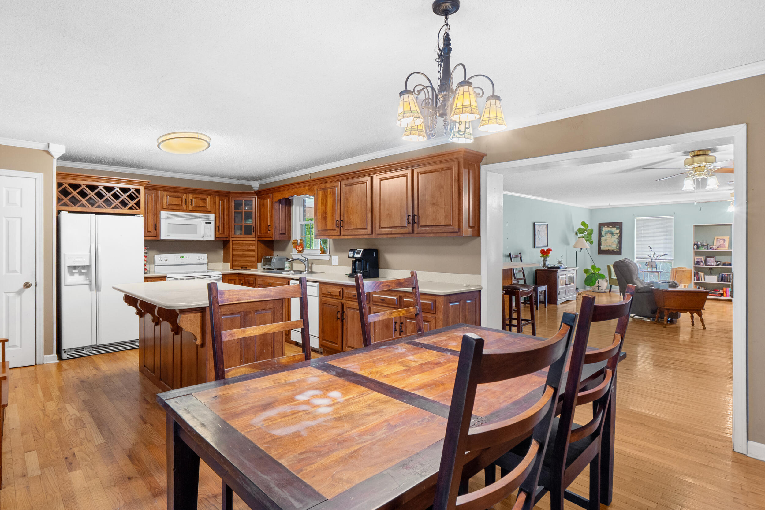 378 N Bowman Road