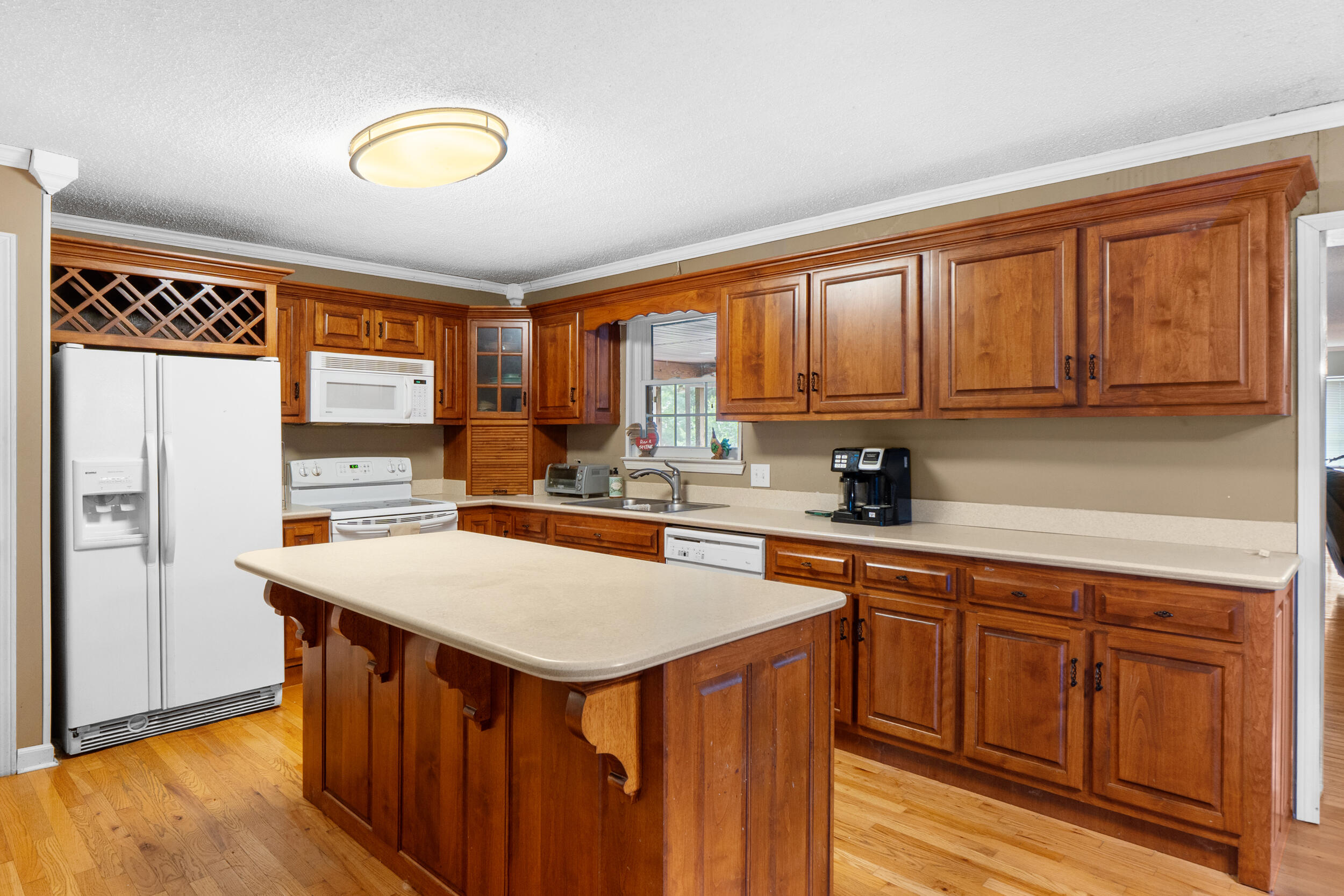 378 N Bowman Road