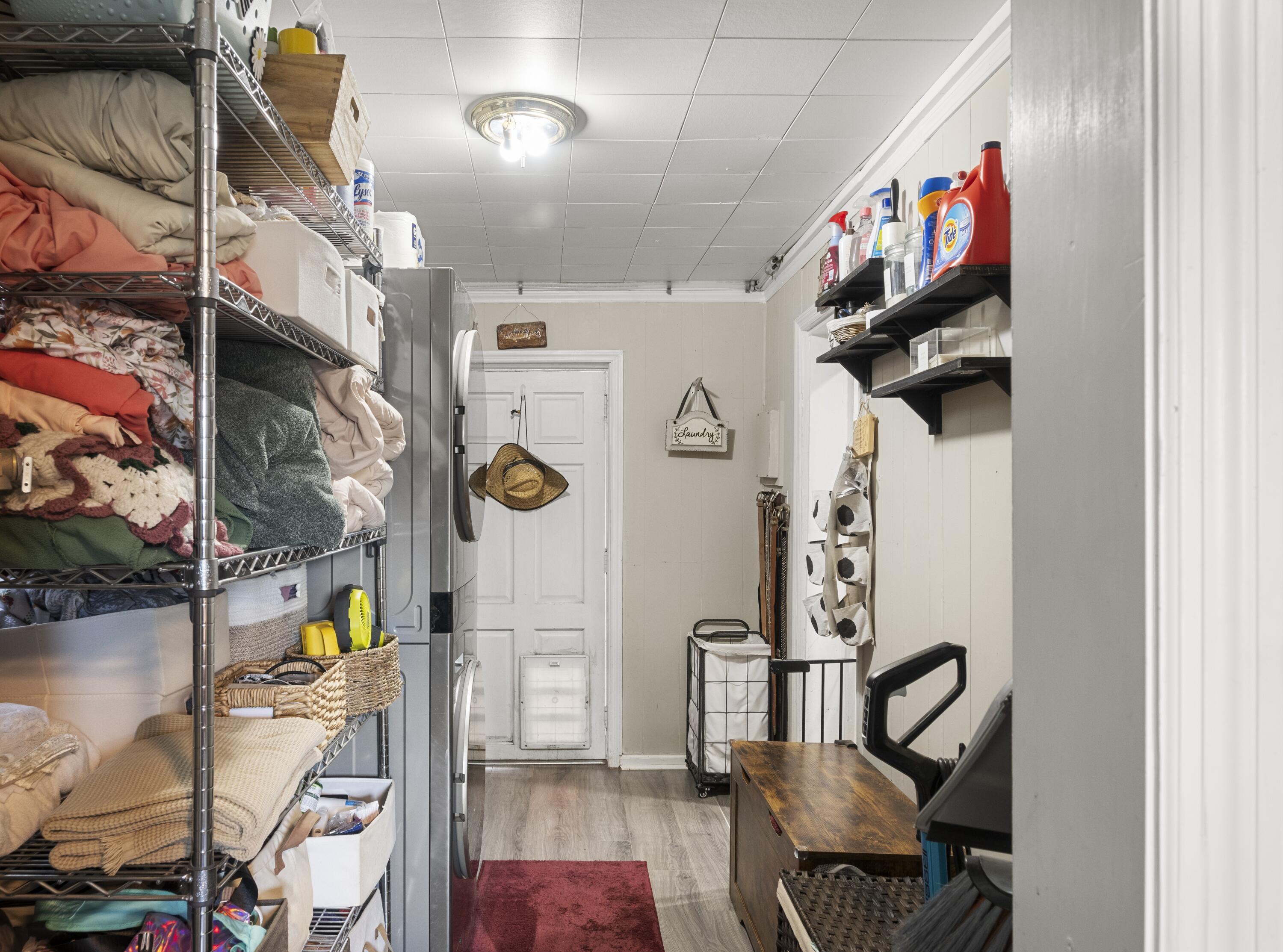 627 W Garden Farm Road