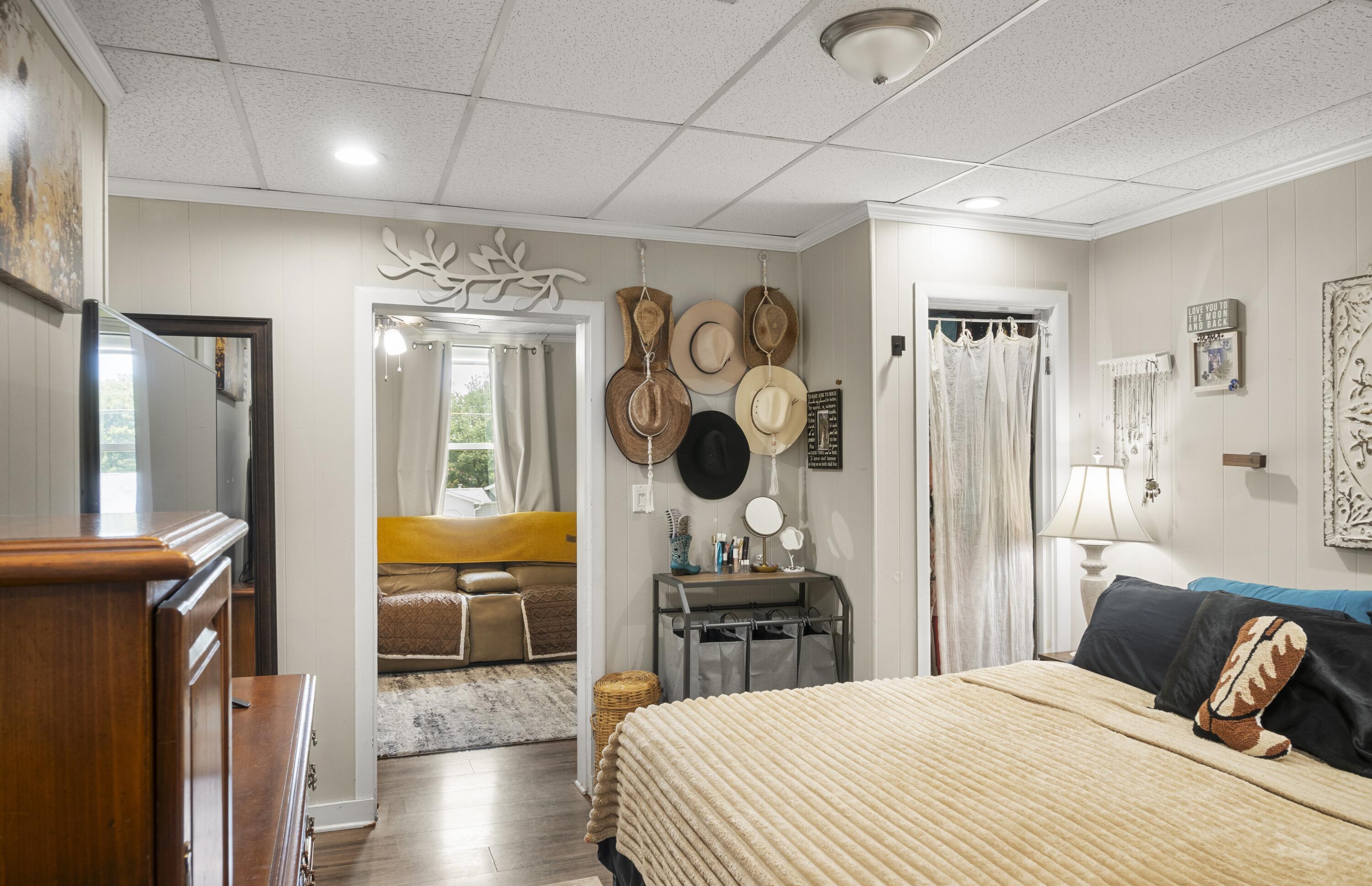 627 W Garden Farm Road