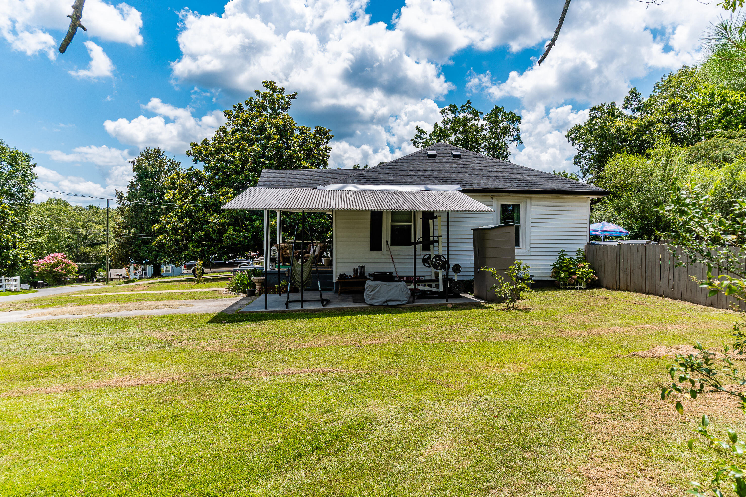 627 W Garden Farm Road