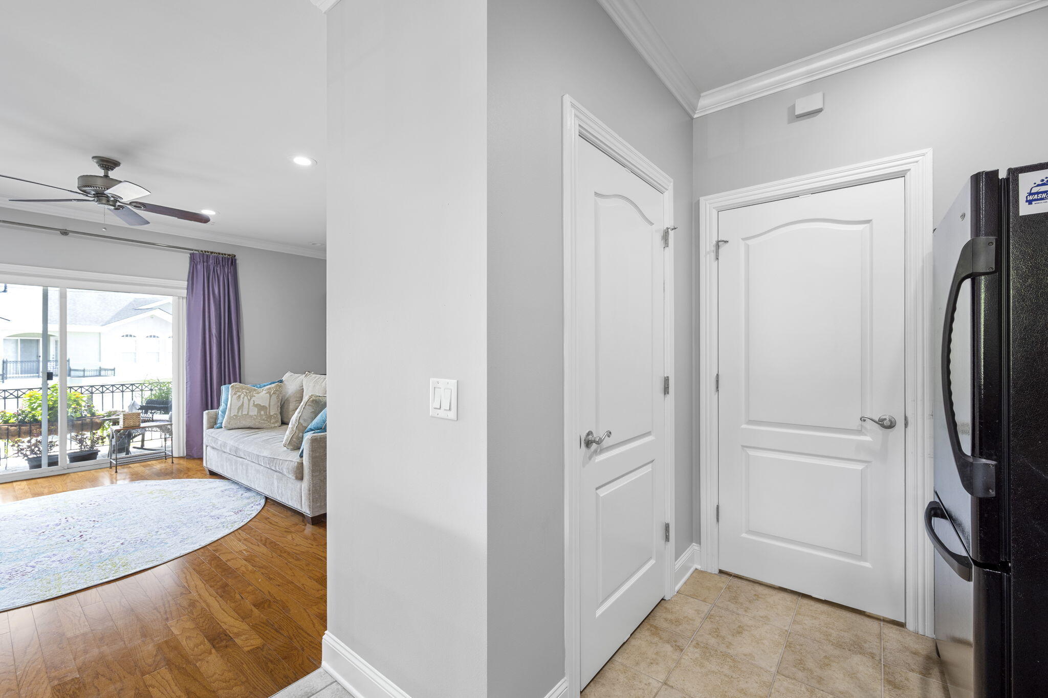 606 Renaissance Court