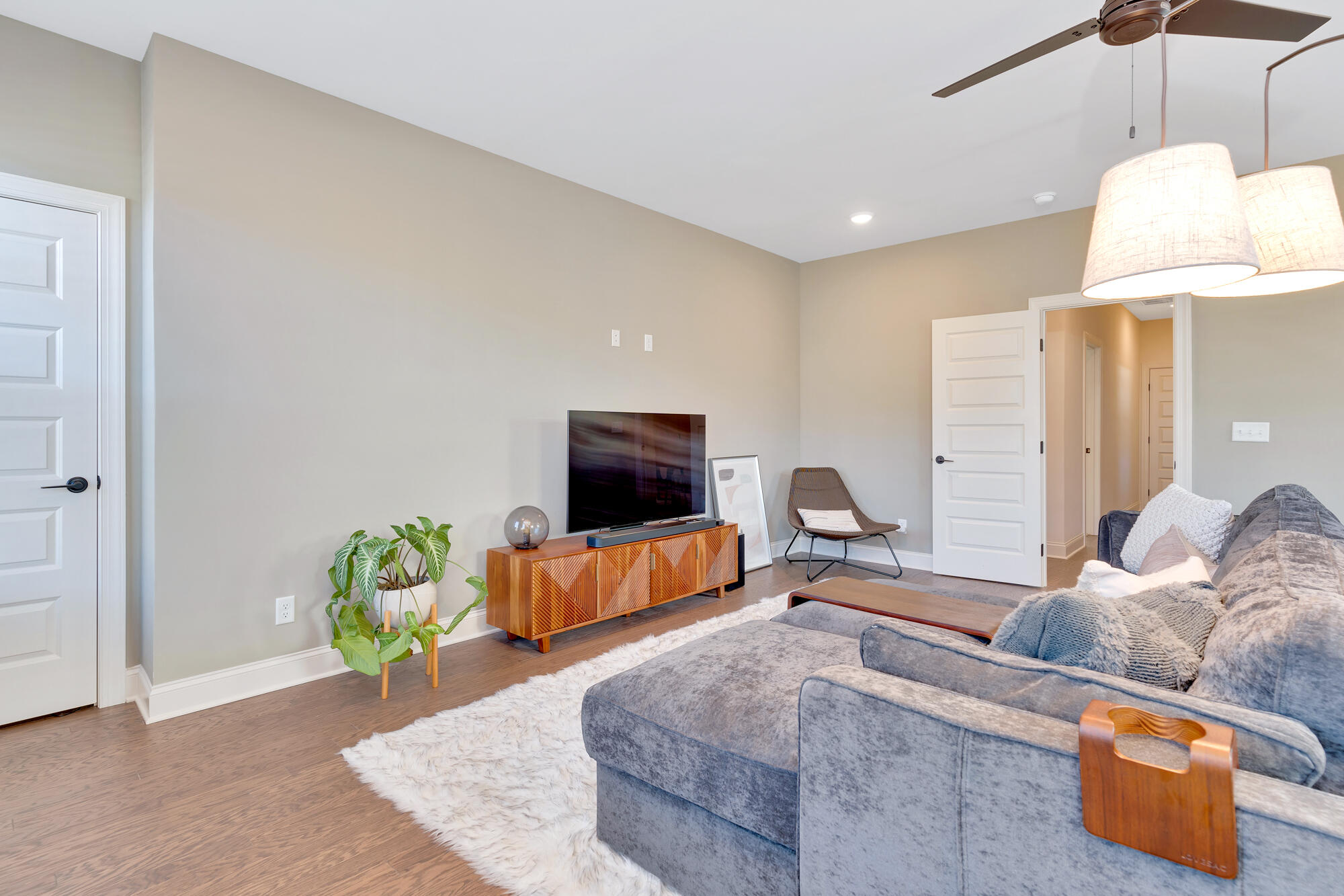 6512 Wanda Lane