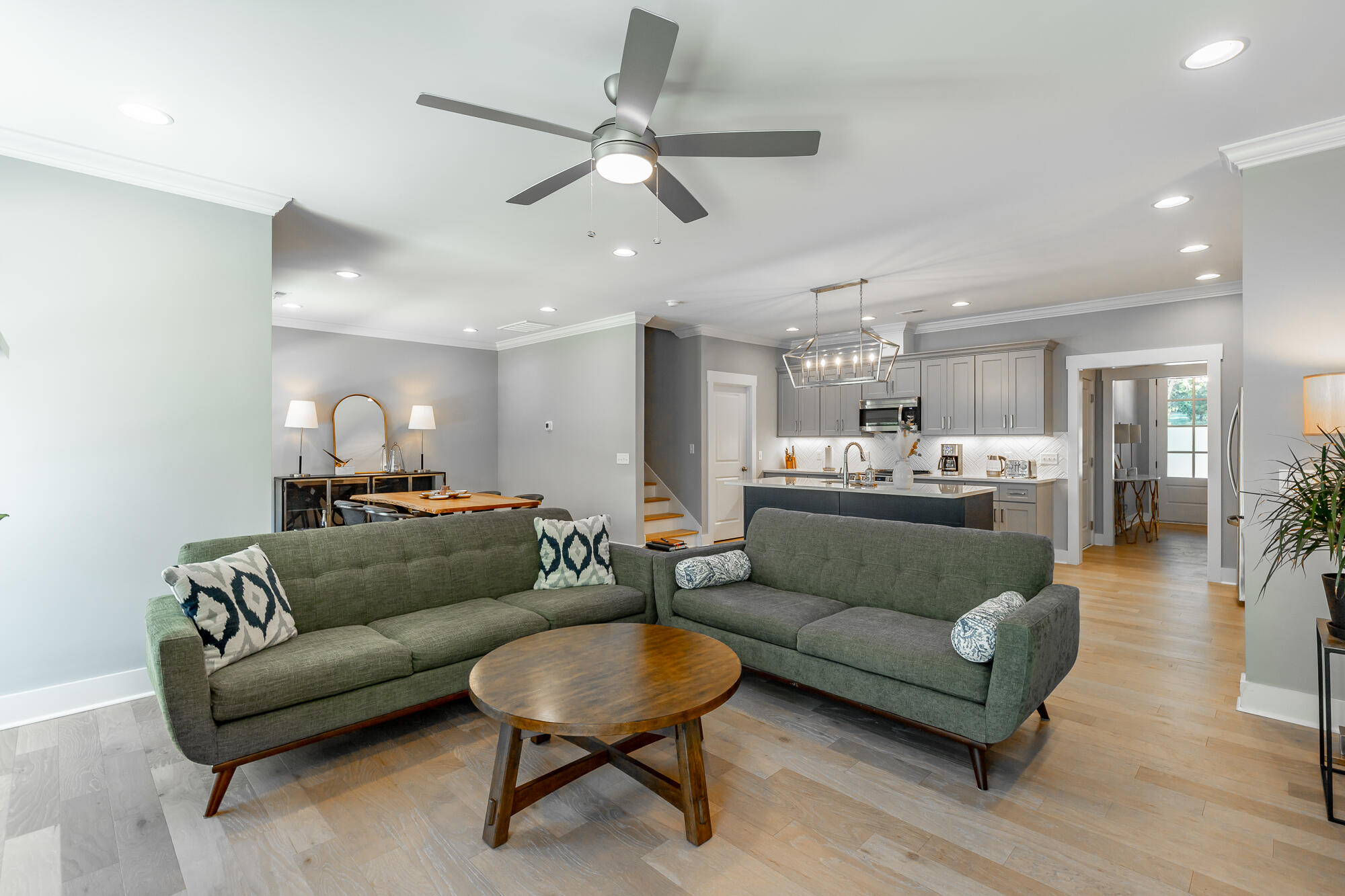 9694 Dutton Lane