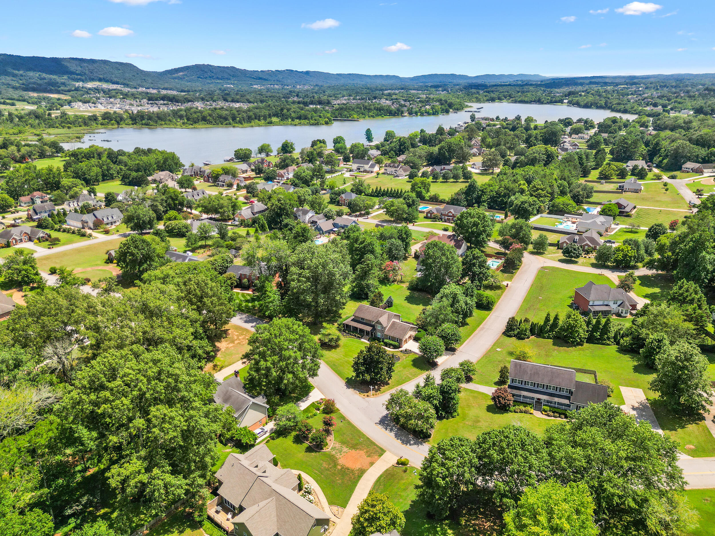7716 Diamondhead Drive