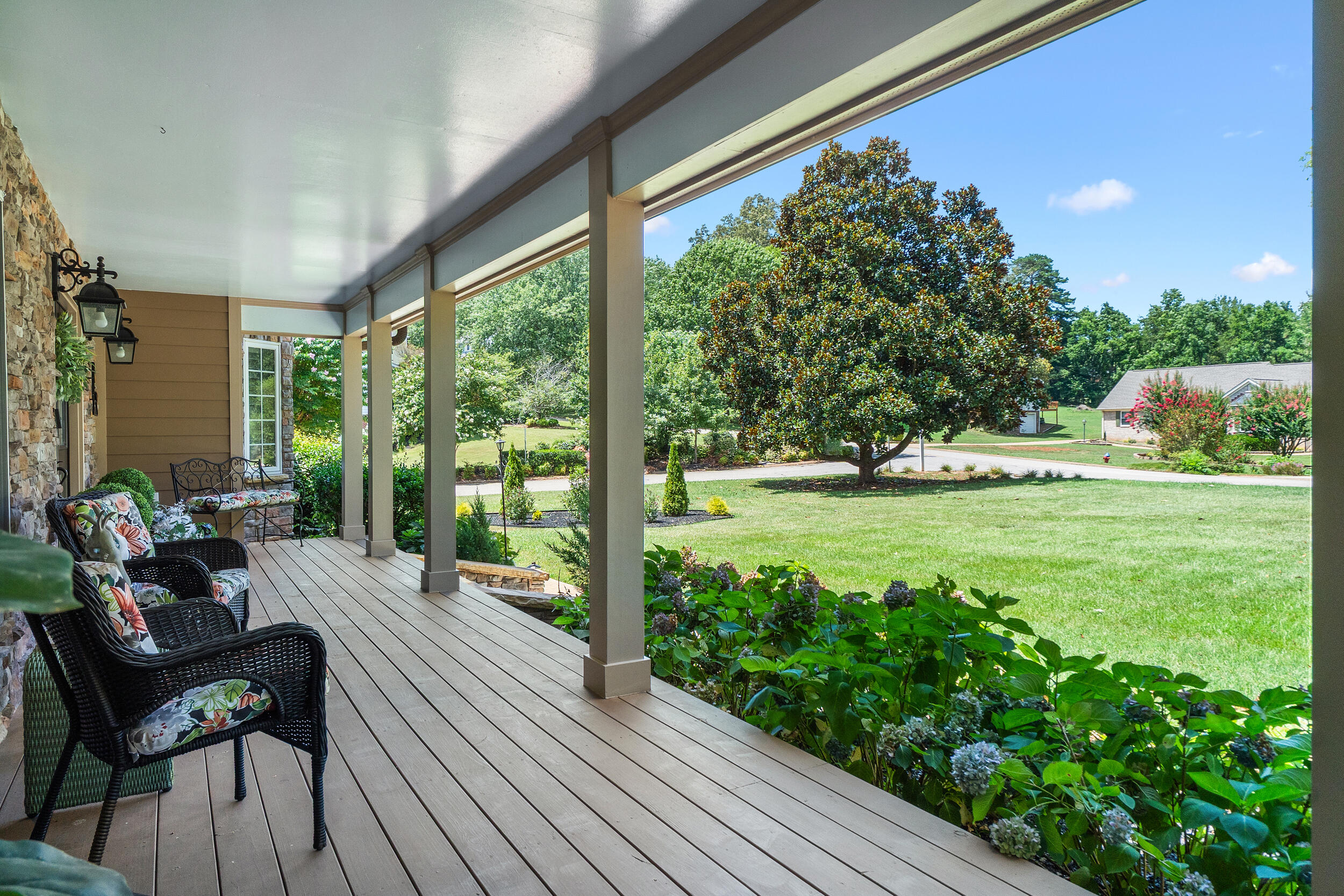 7716 Diamondhead Drive