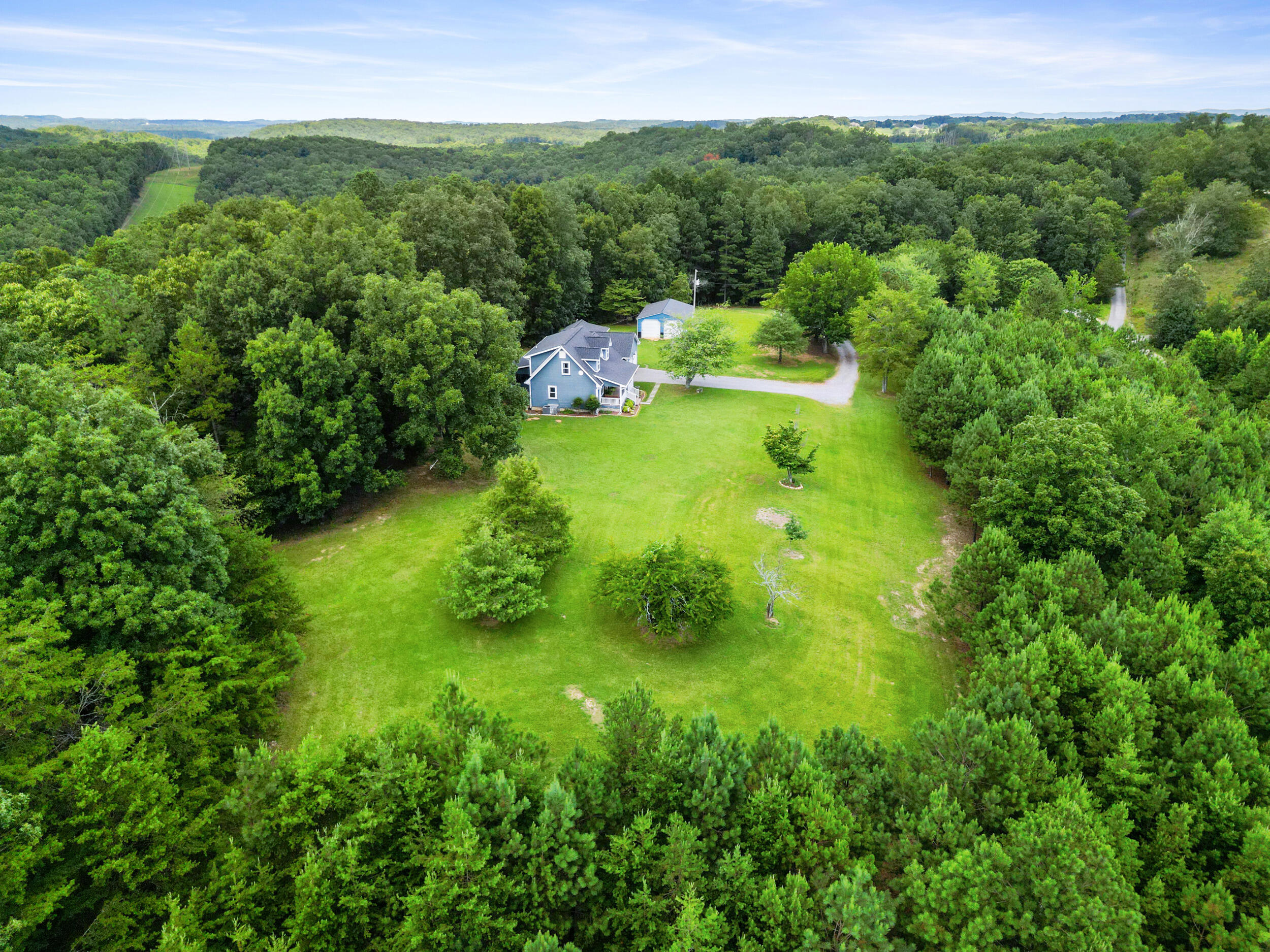425 Motley Drive, LaFayette