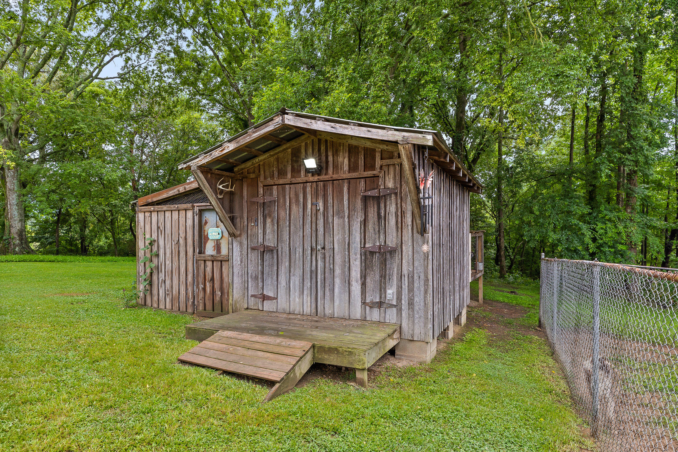 819 Mount Calvary Road