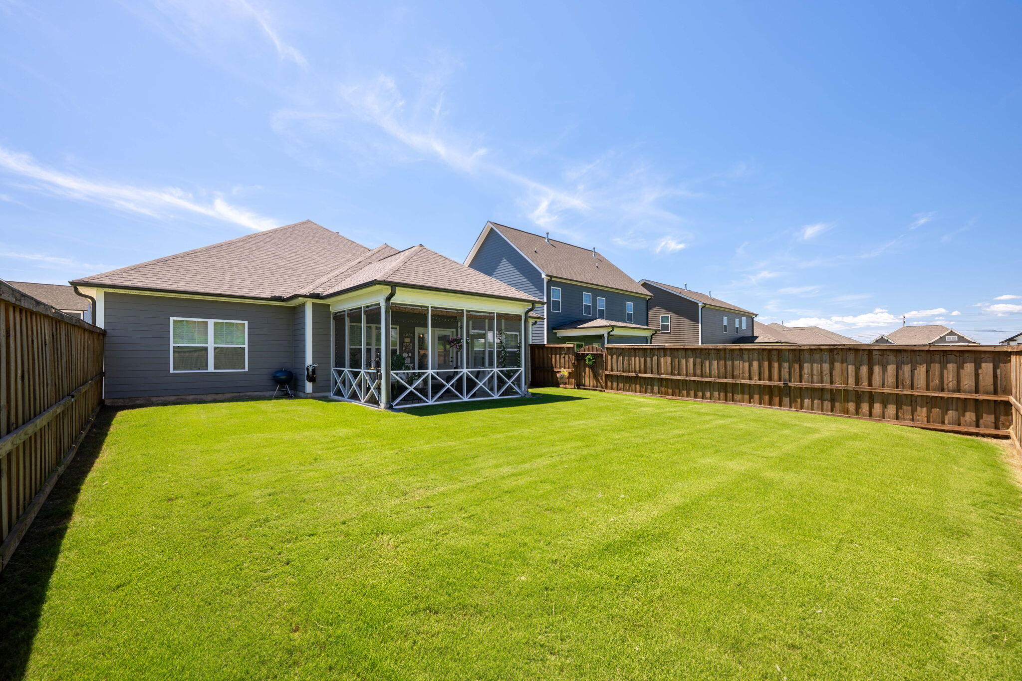 7382 Dividing Way
