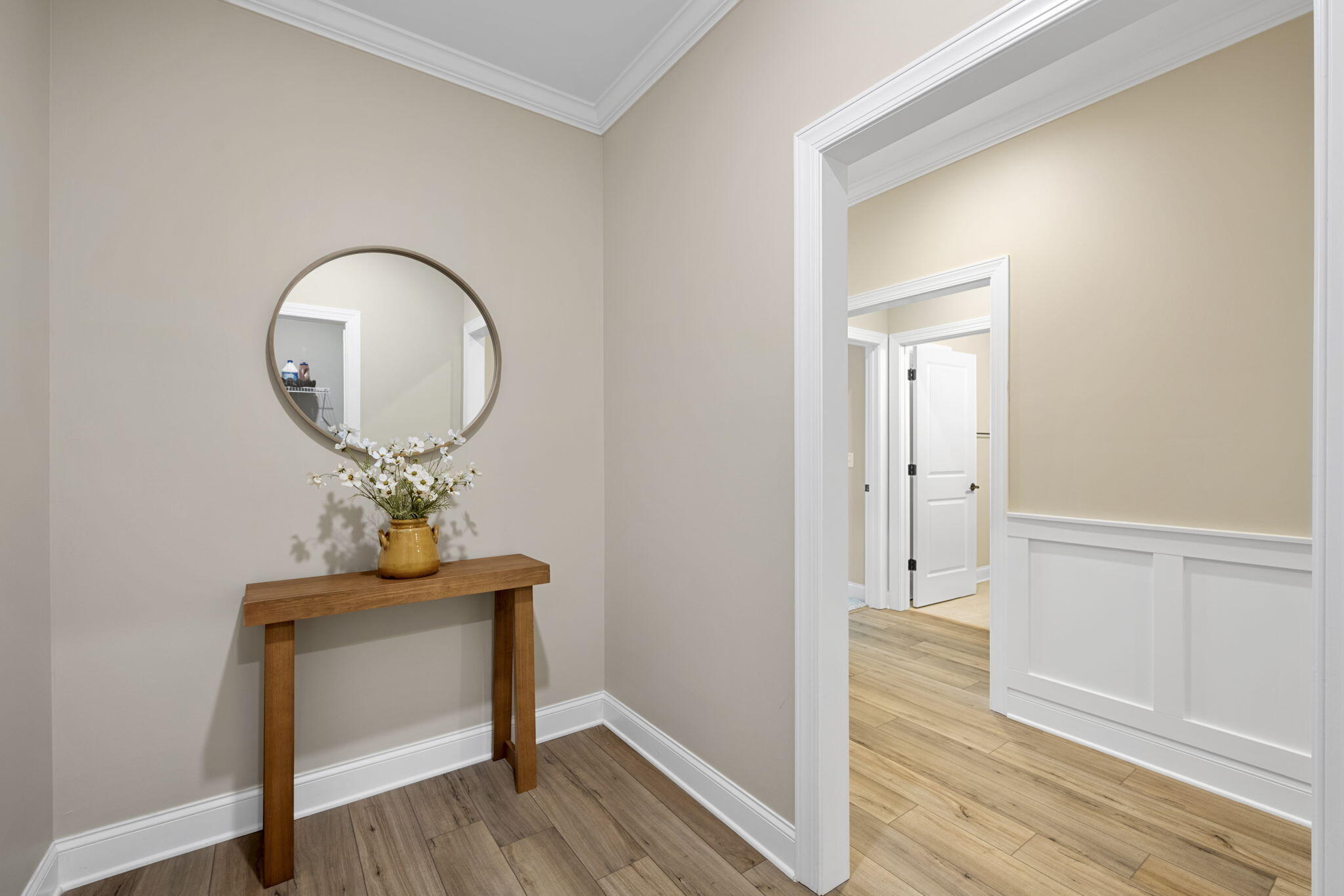 7382 Dividing Way