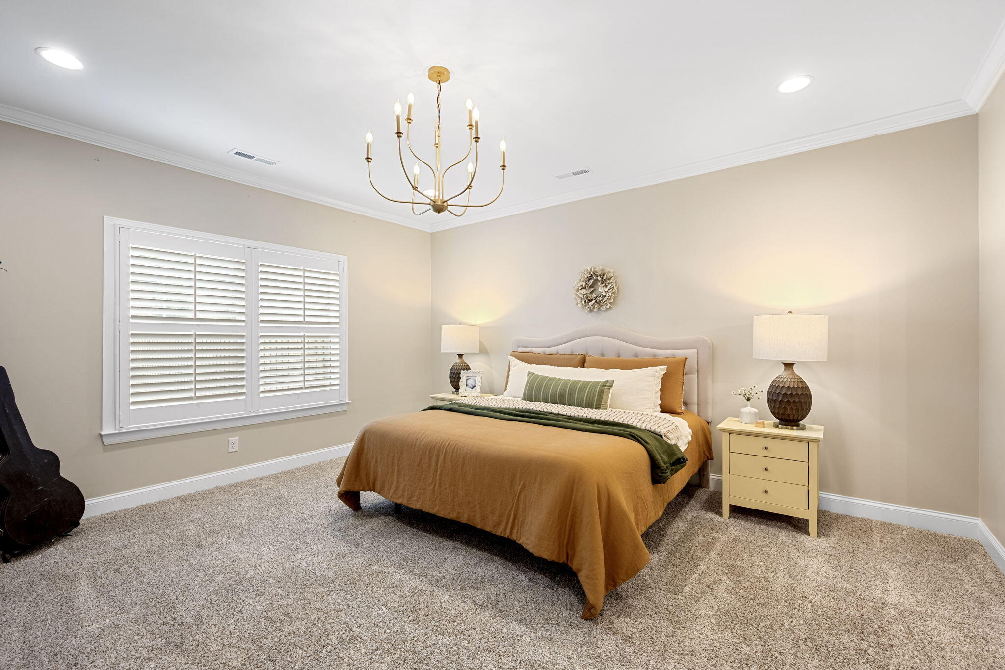 7382 Dividing Way