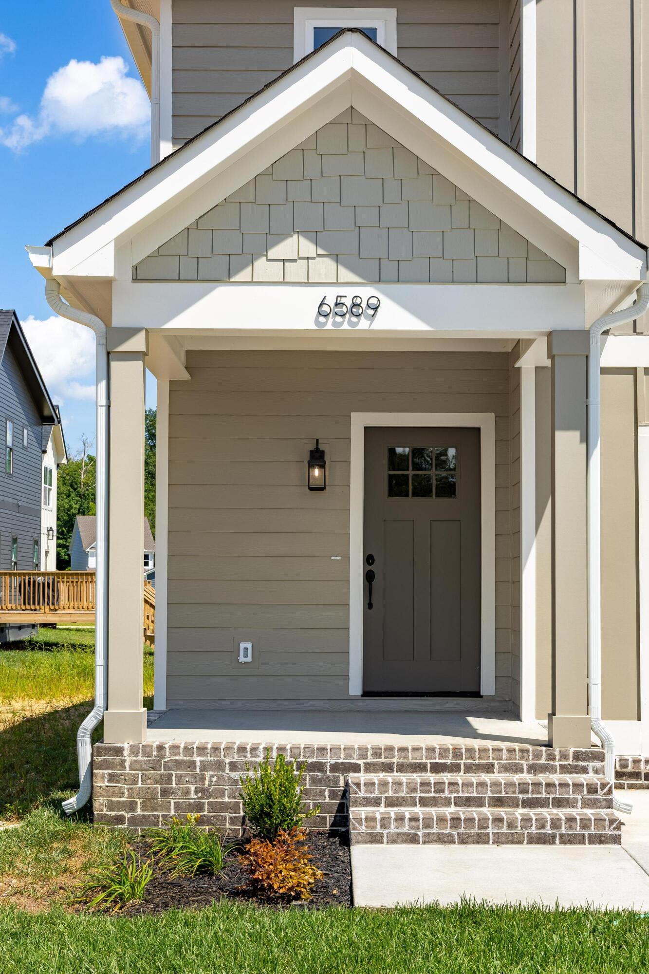 6589 Dharma Loop
