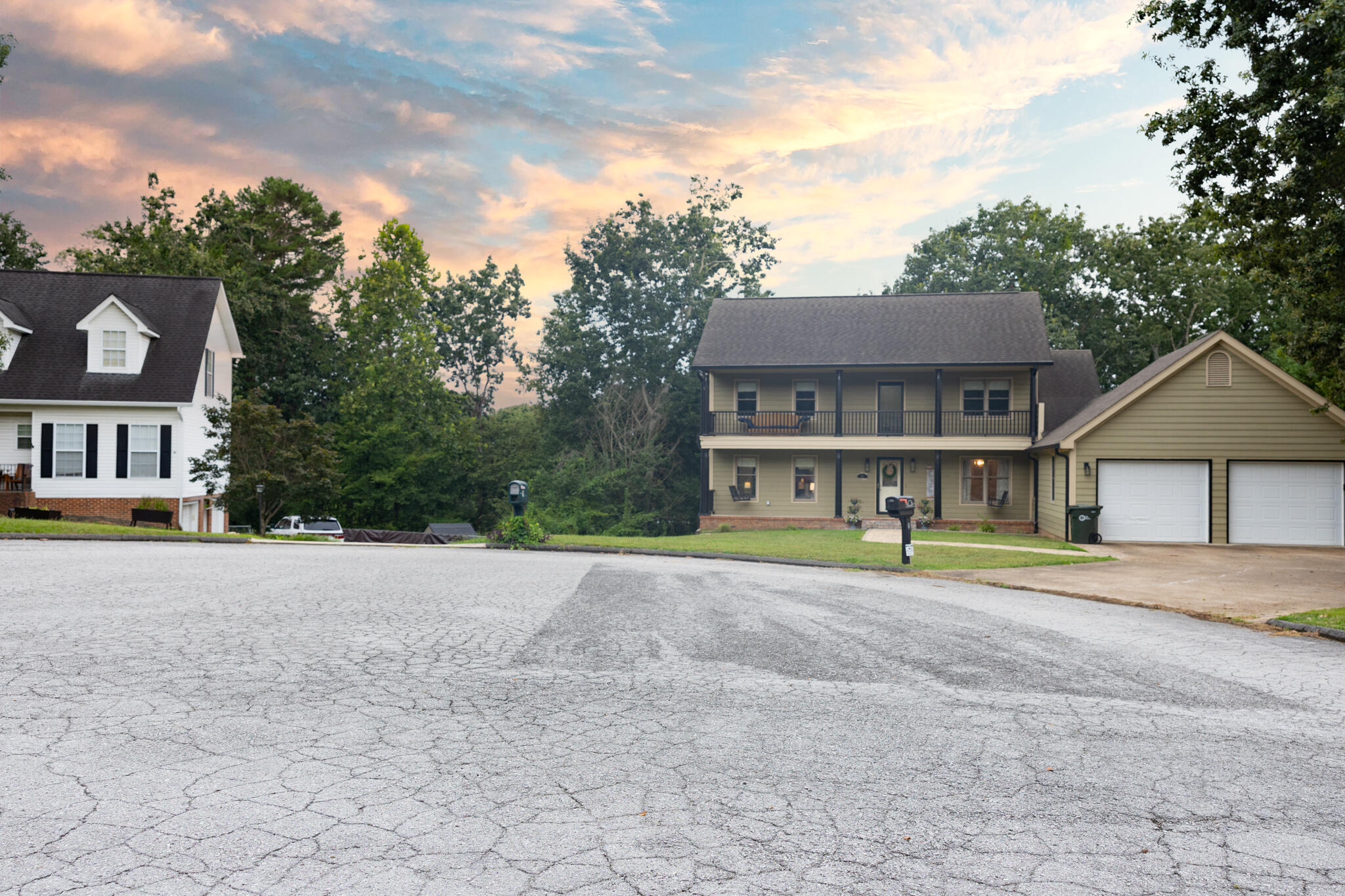 11 Hickory Ridge Trail