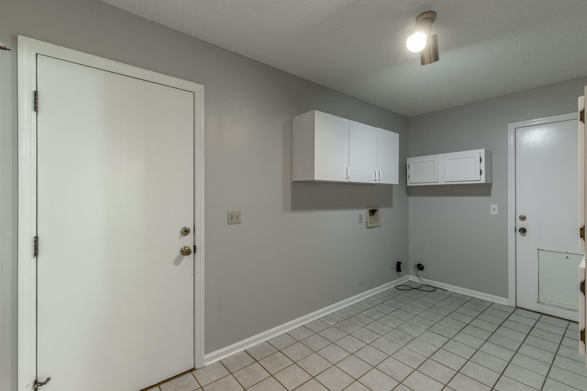 9208 Magic Mountain Drive