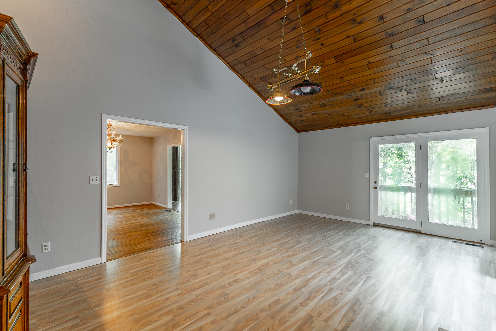 9208 Magic Mountain Drive