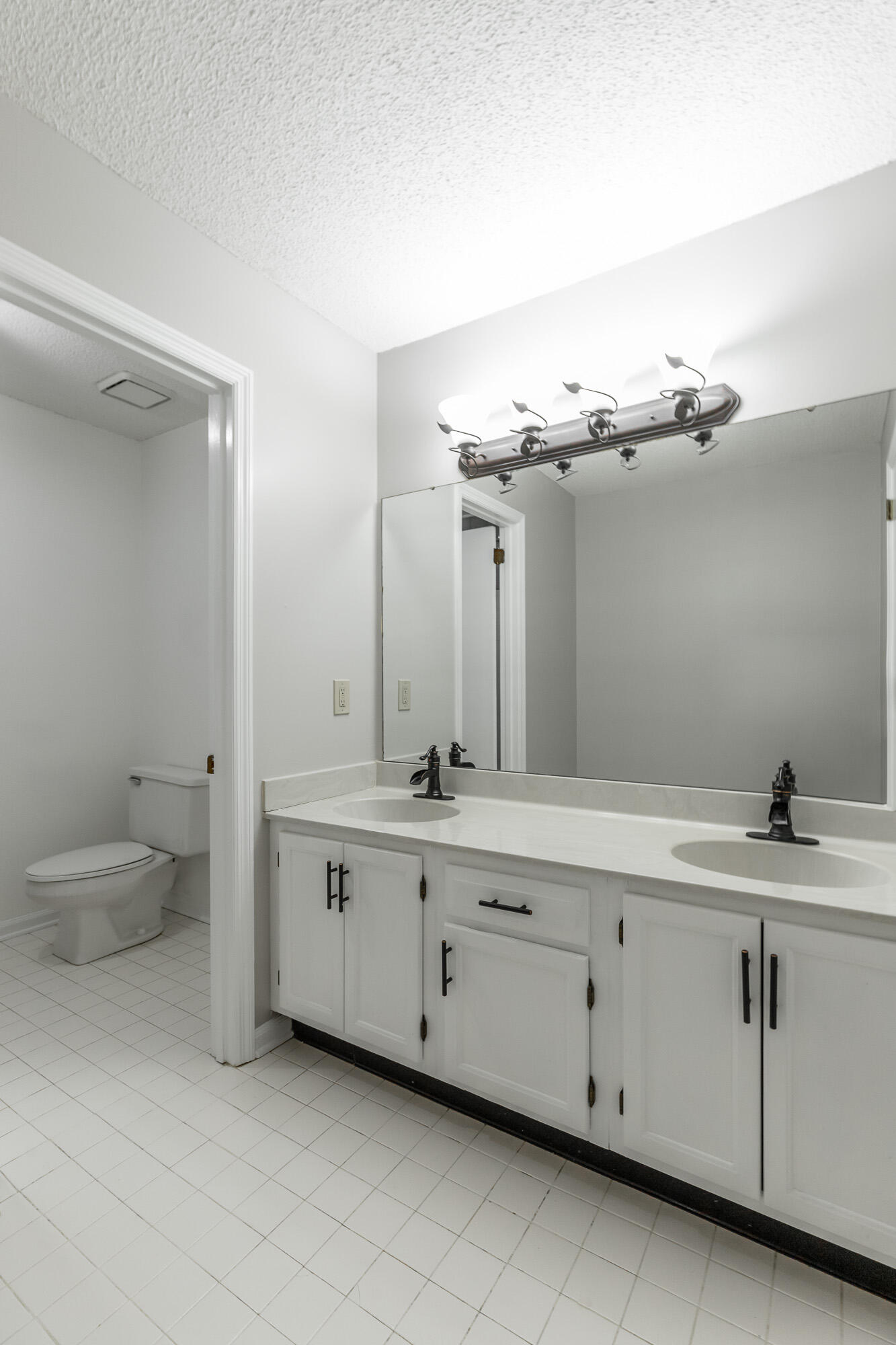 9208 Magic Mountain Drive