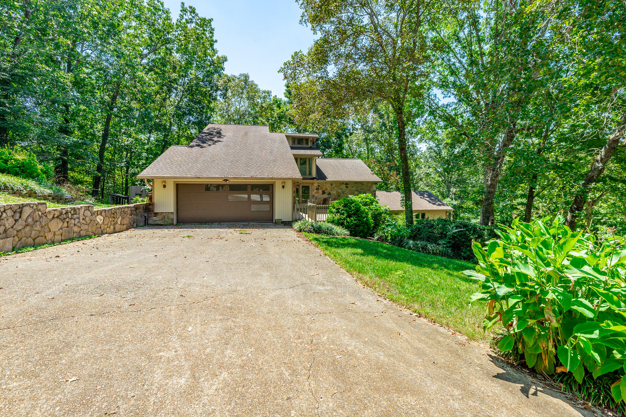 9208 Magic Mountain Drive