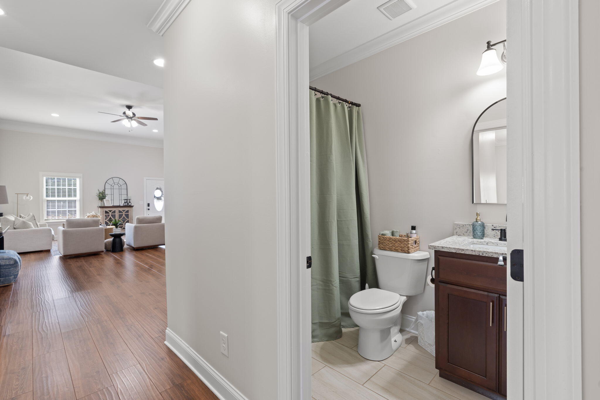 8185 Iris Road