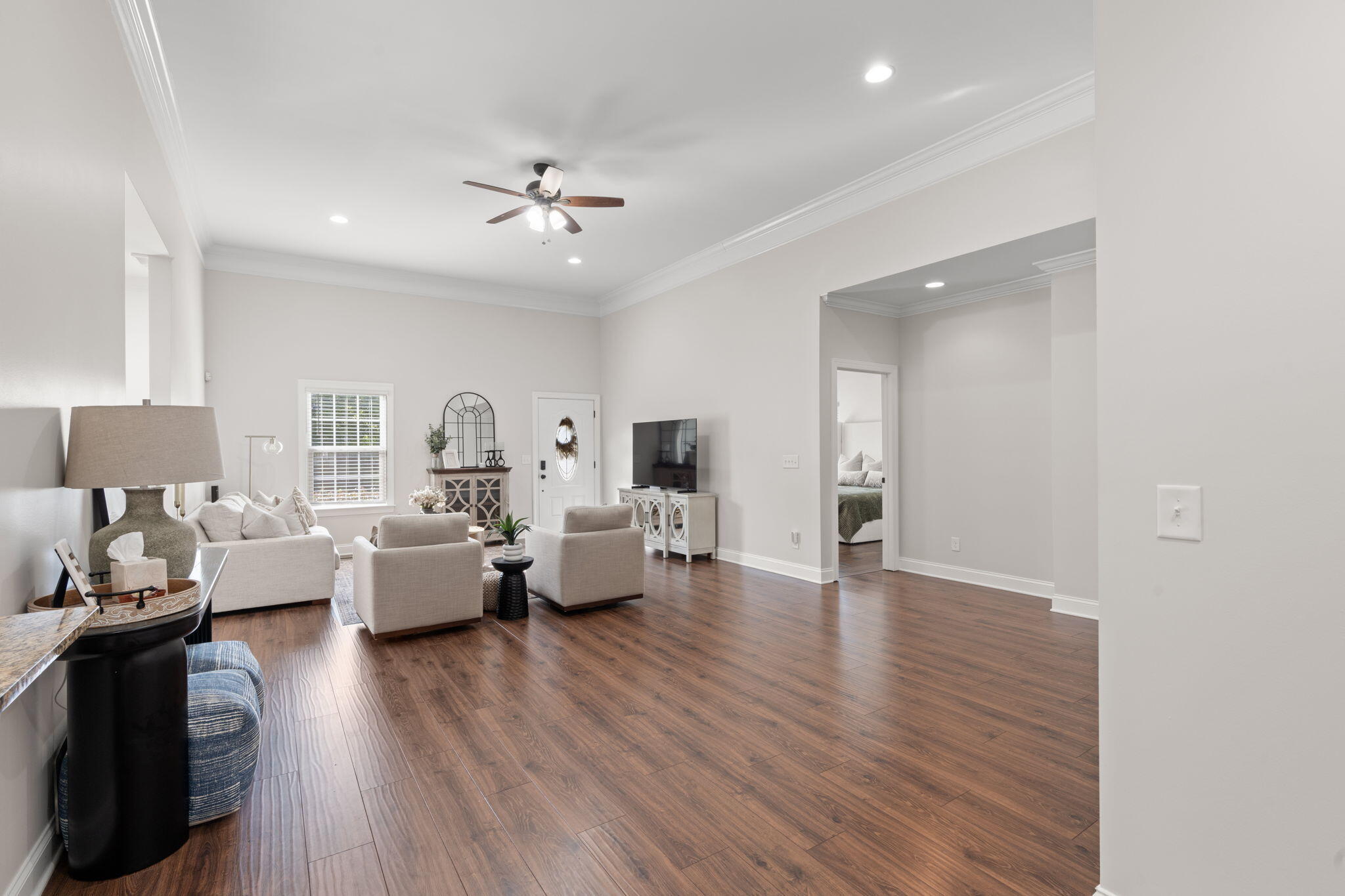 8185 Iris Road