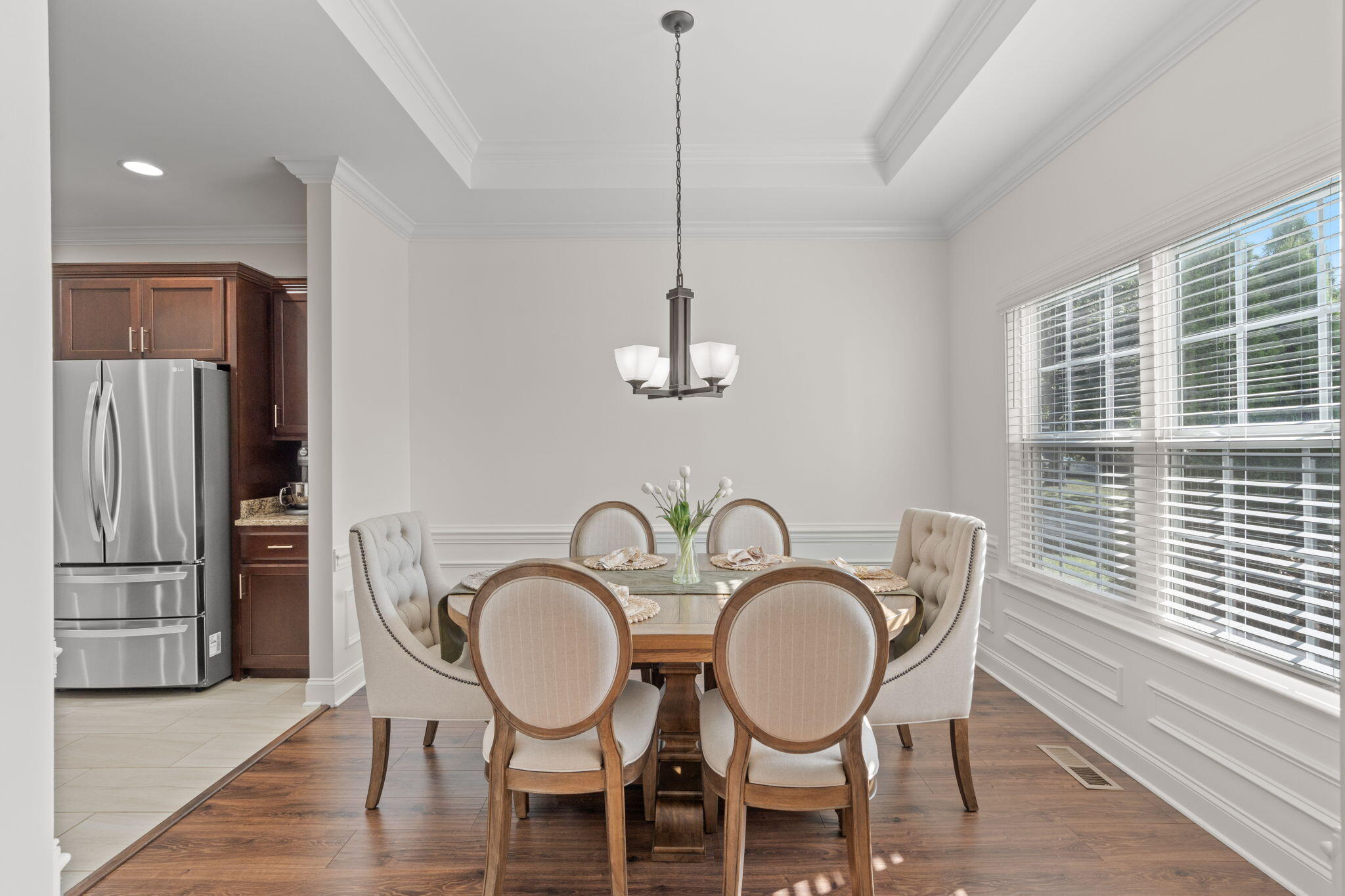 8185 Iris Road