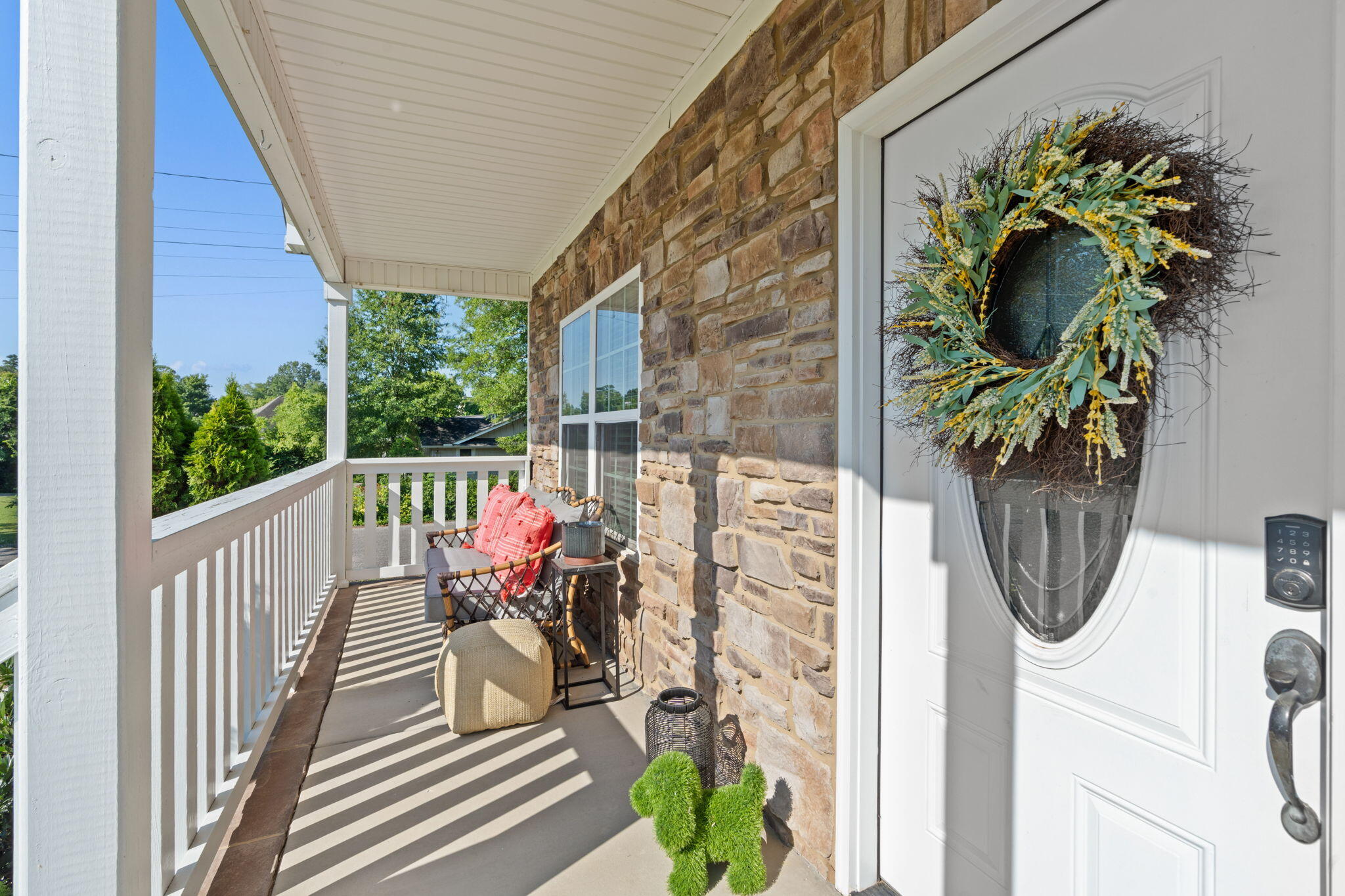 8185 Iris Road
