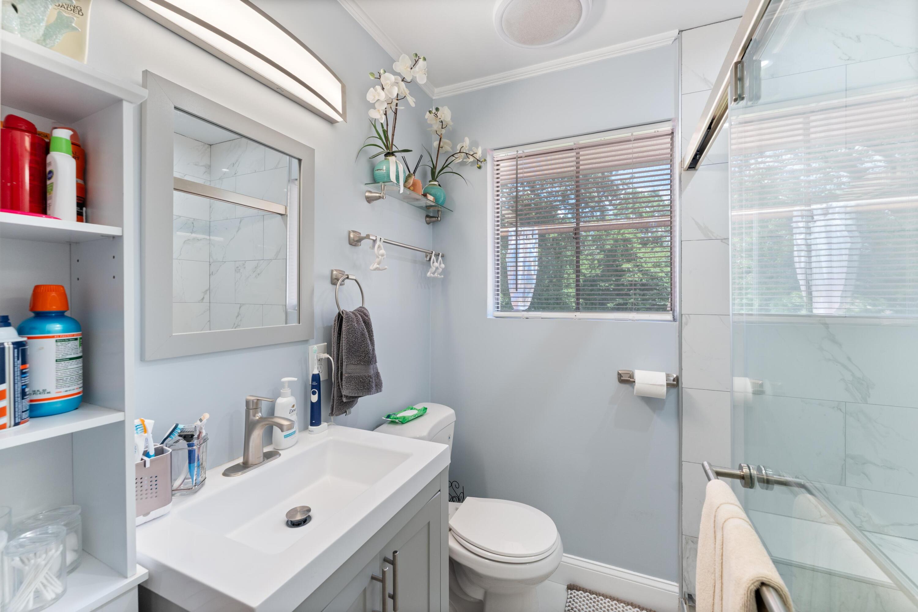 2134 Mae Dell Road