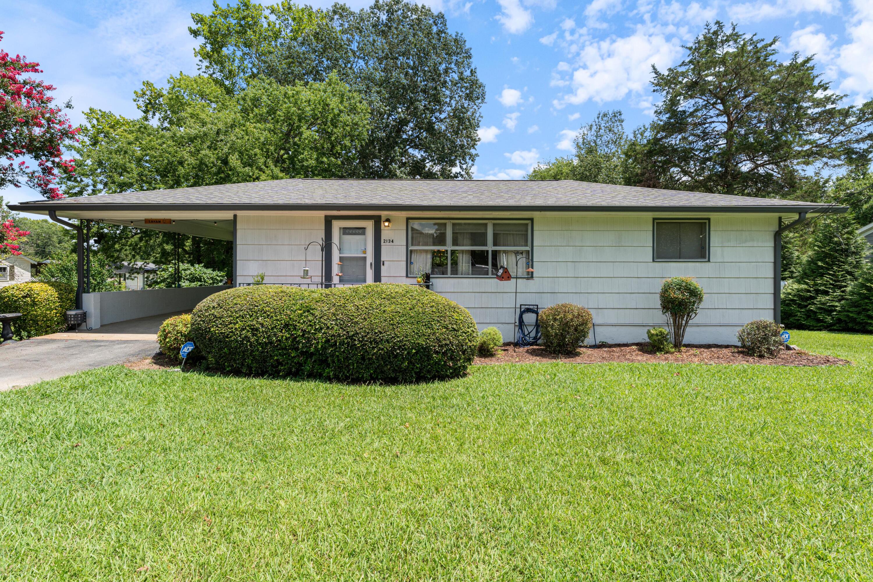 2134 Mae Dell Road