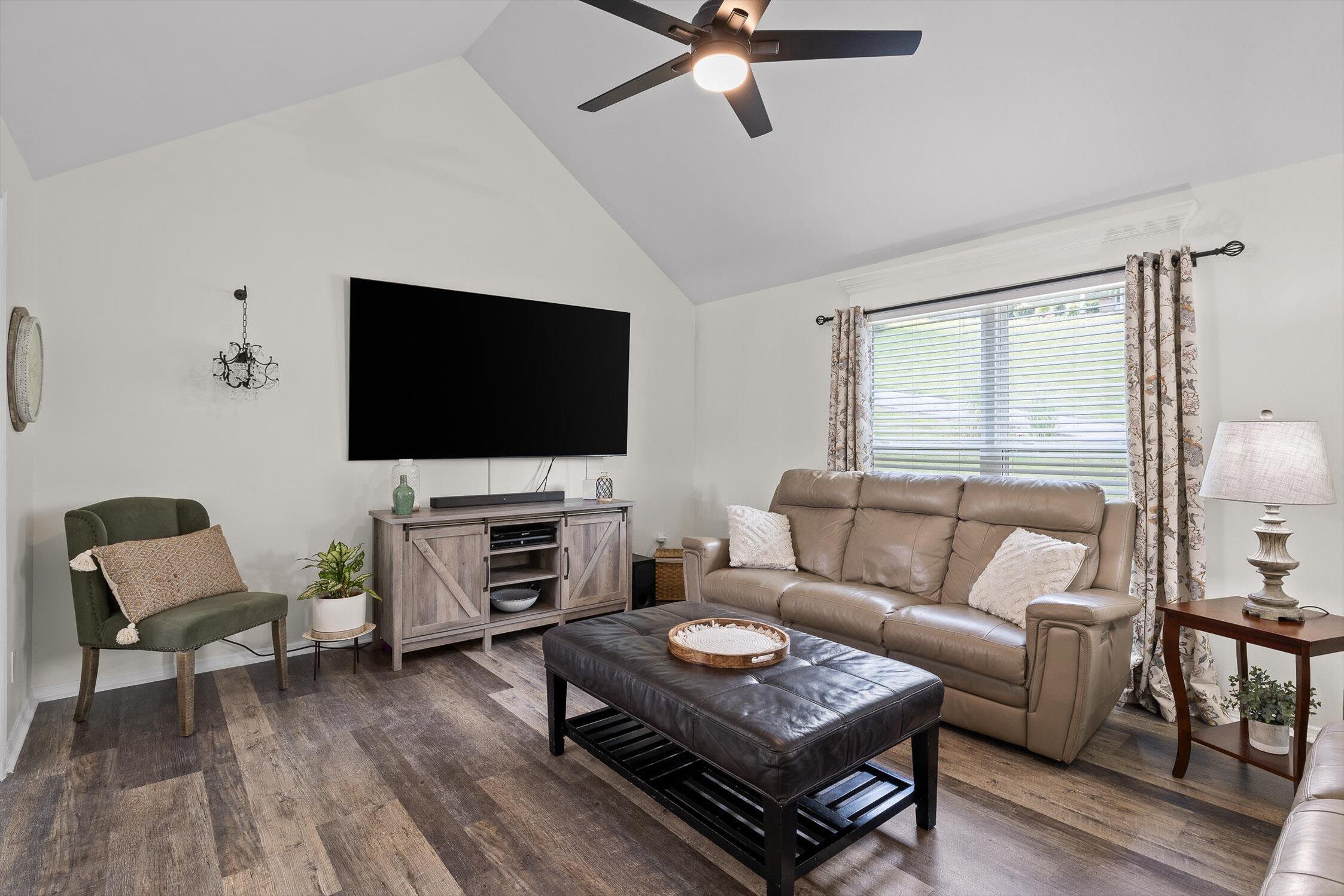 8309 Harvest Oak Lane