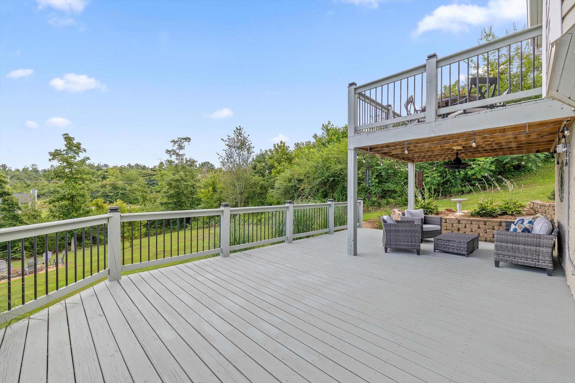 8309 Harvest Oak Lane