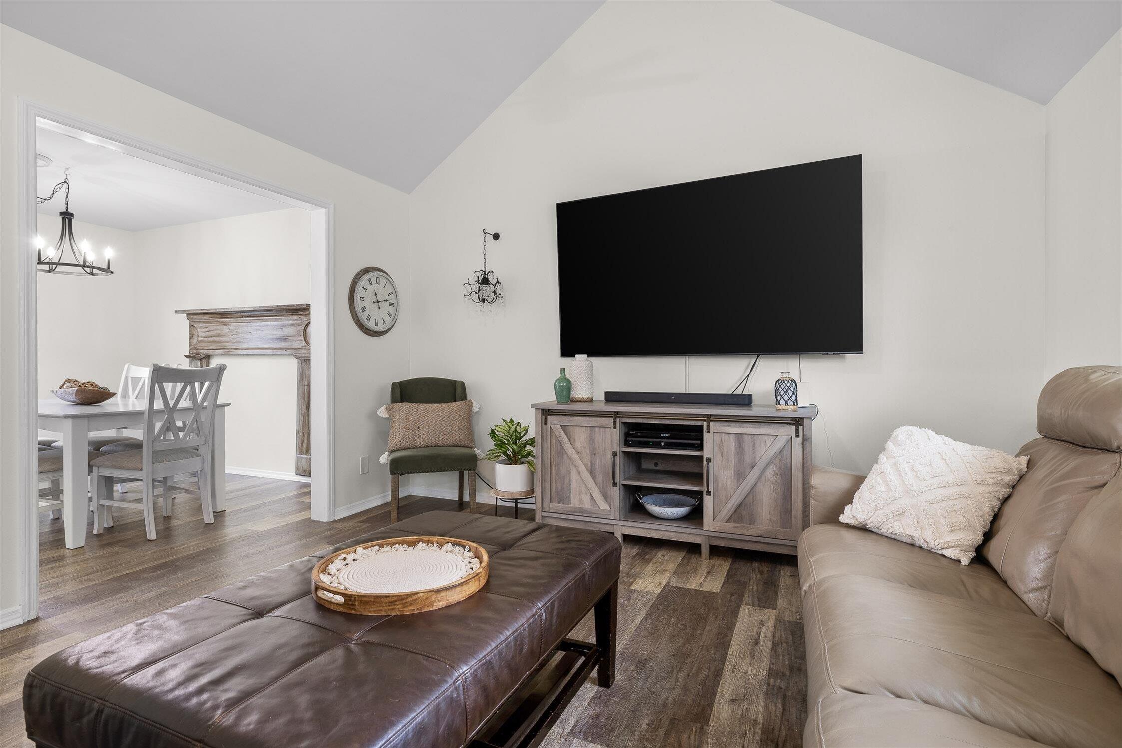 8309 Harvest Oak Lane