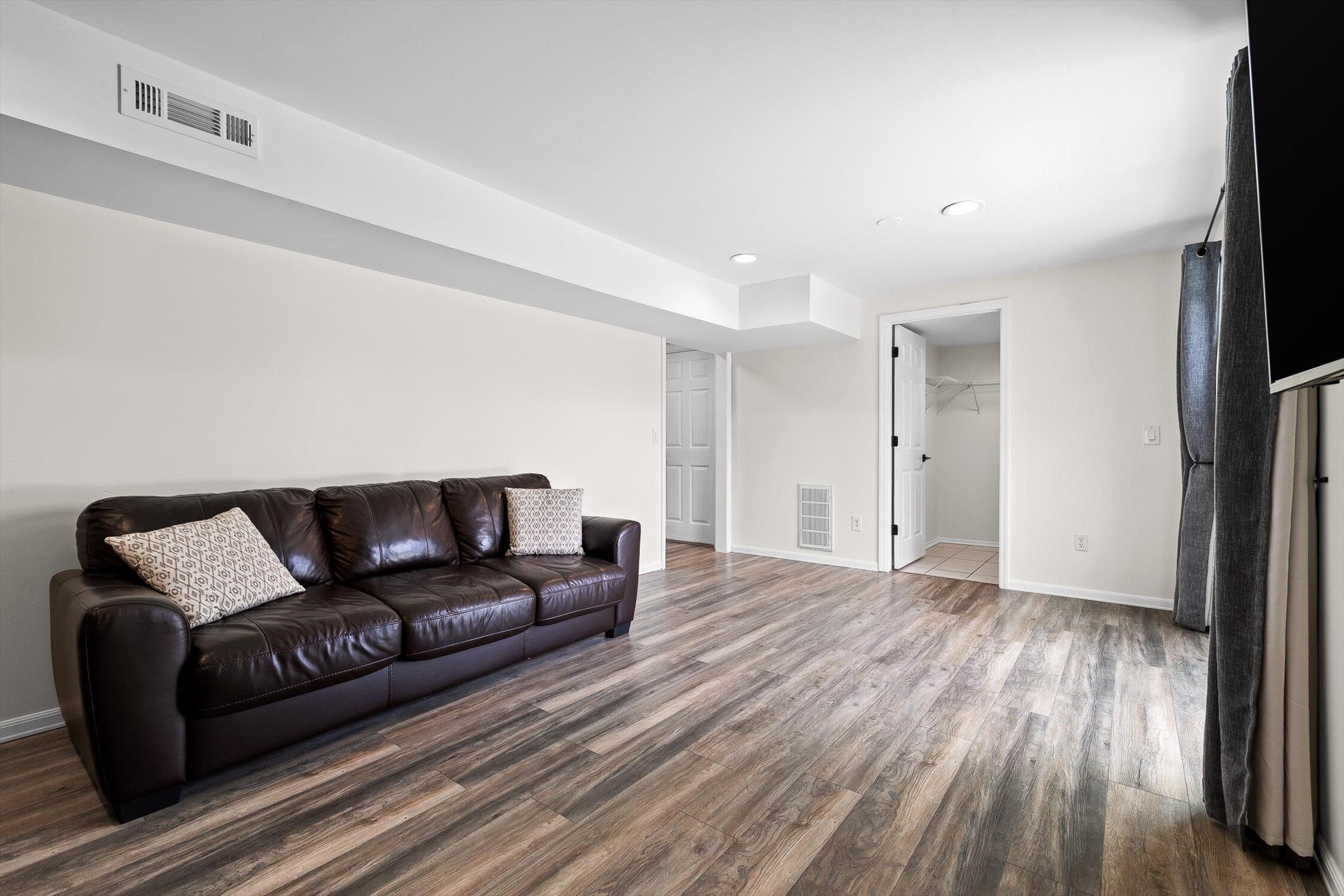 8309 Harvest Oak Lane