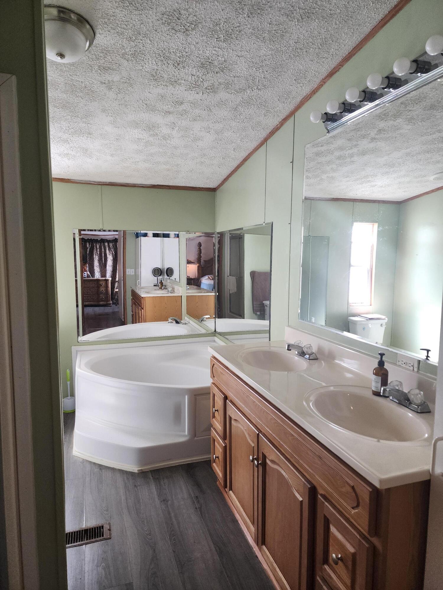 101 Mill Cove Lane, McDonald