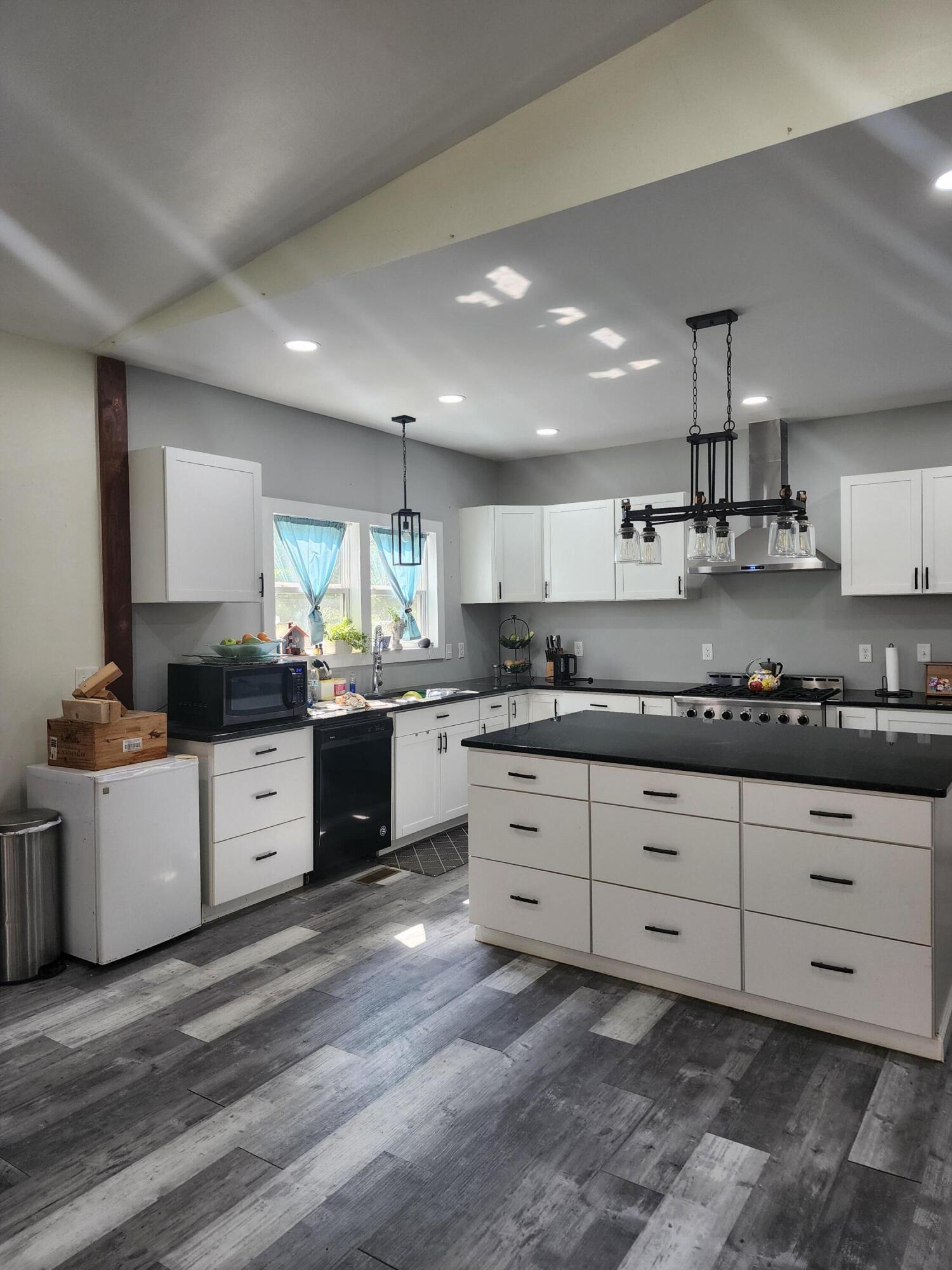 101 Mill Cove Lane, McDonald