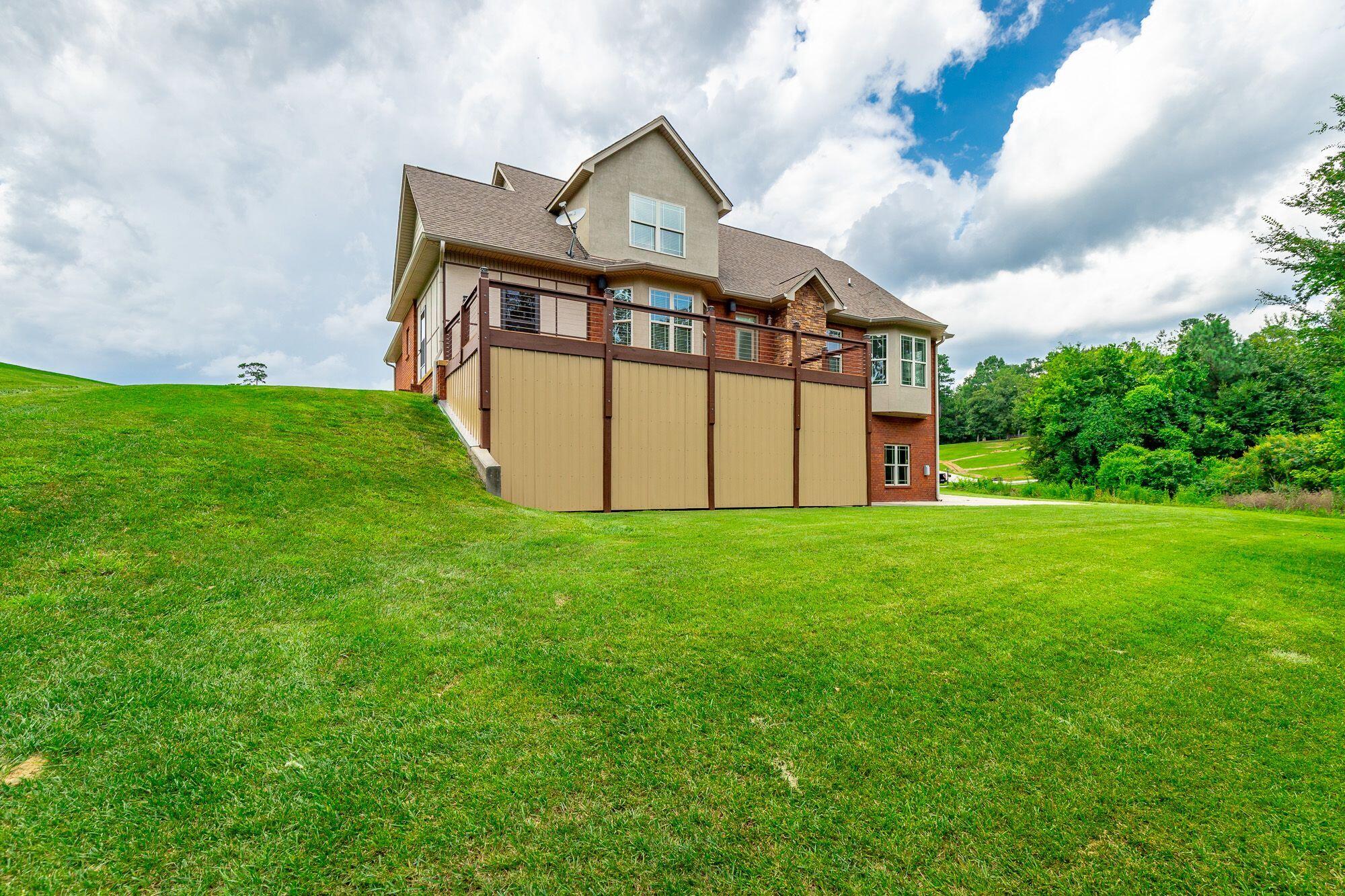 103 N Pointe Road