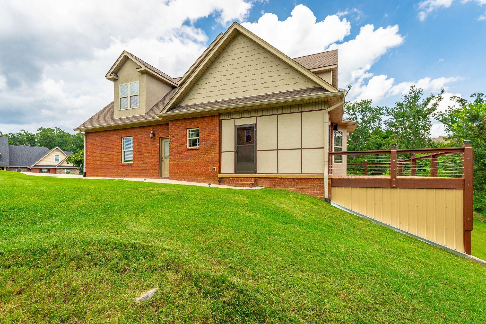 103 N Pointe Road