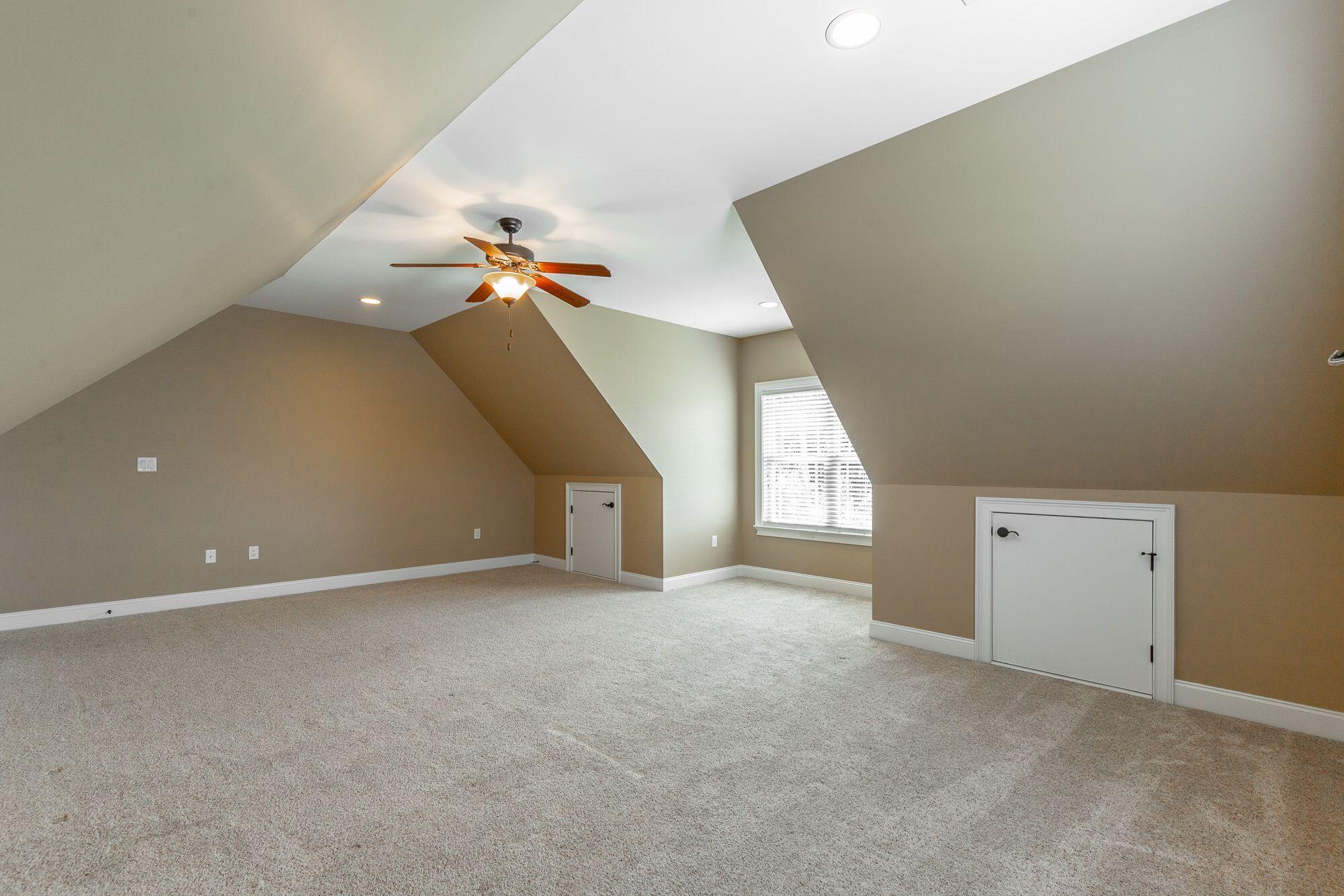 103 N Pointe Road