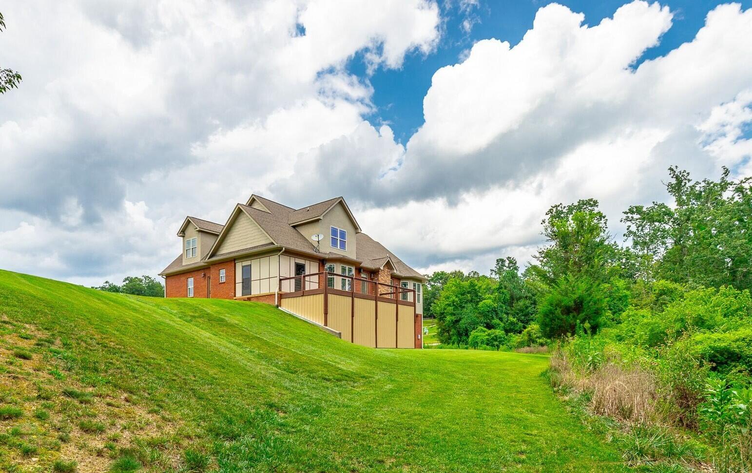 103 N Pointe Road