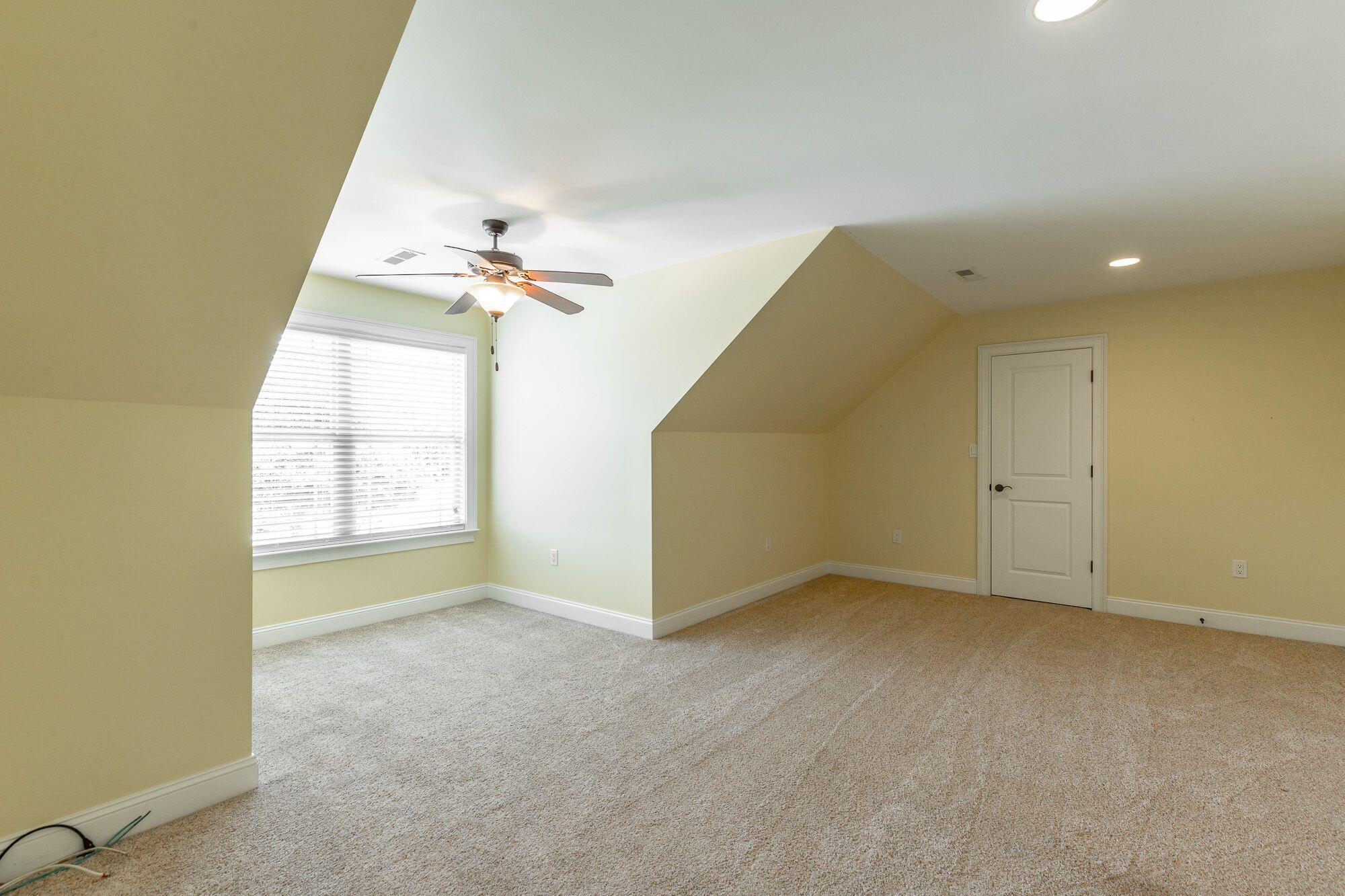 103 N Pointe Road