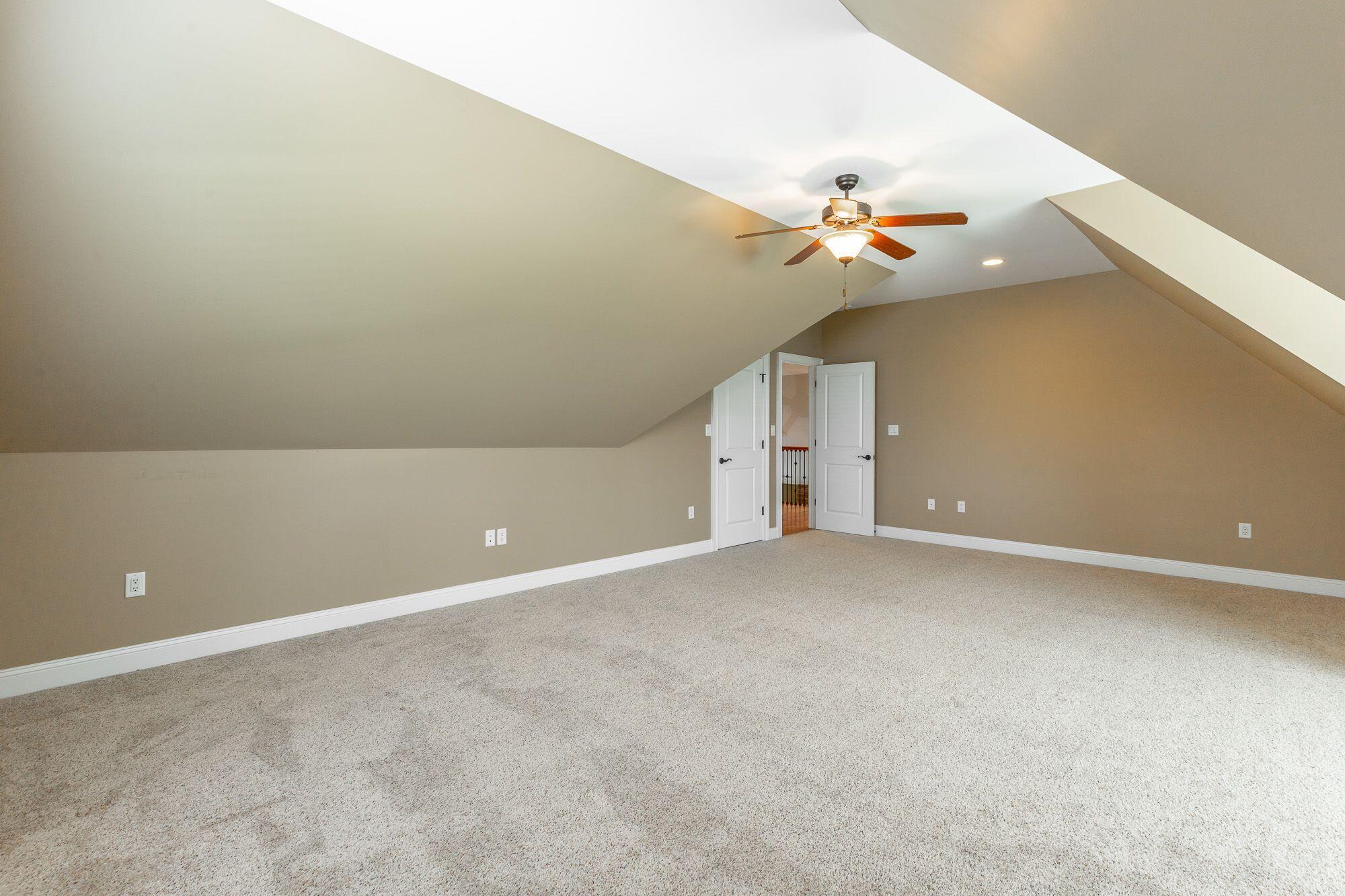 103 N Pointe Road