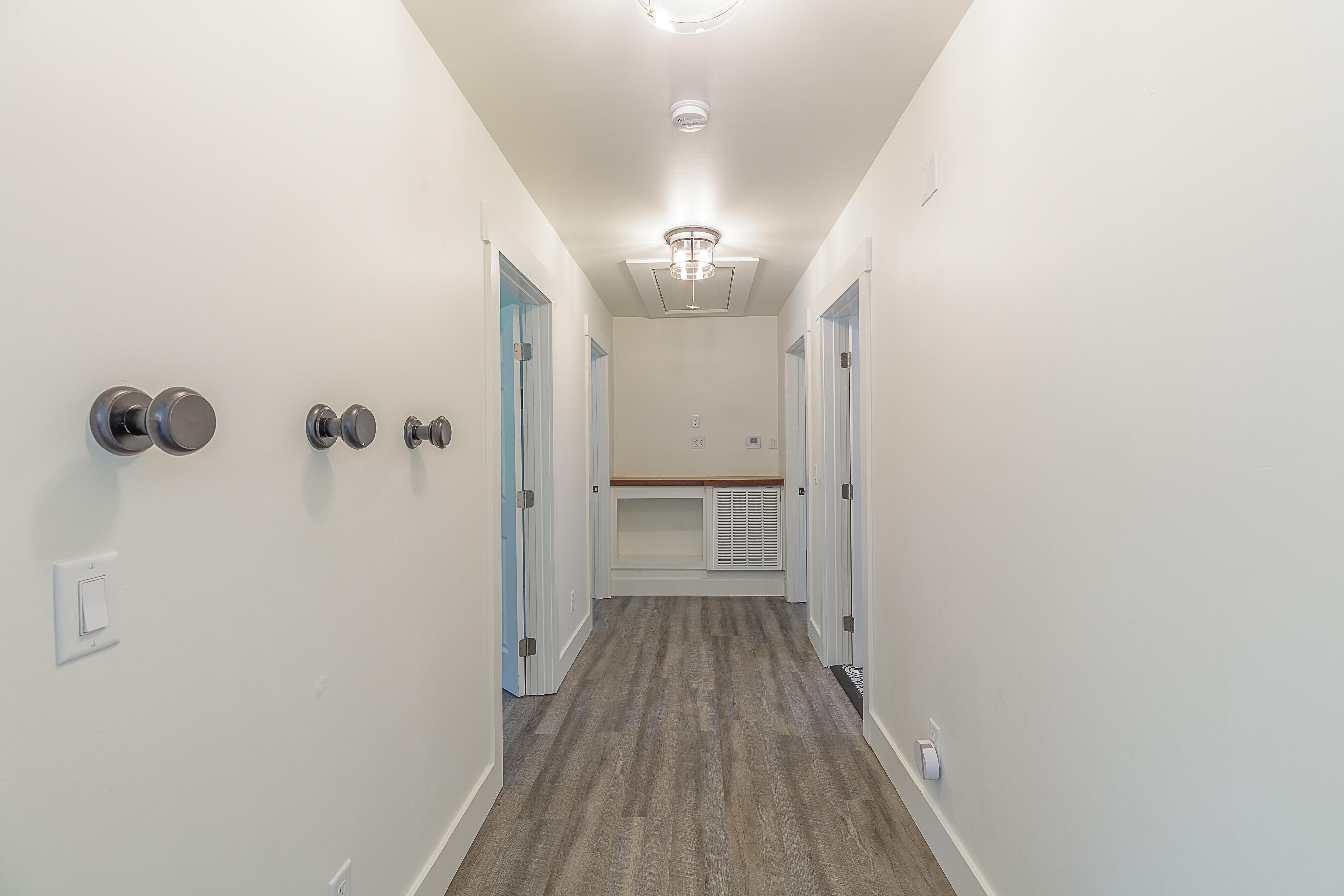 712 N Oakwood Street