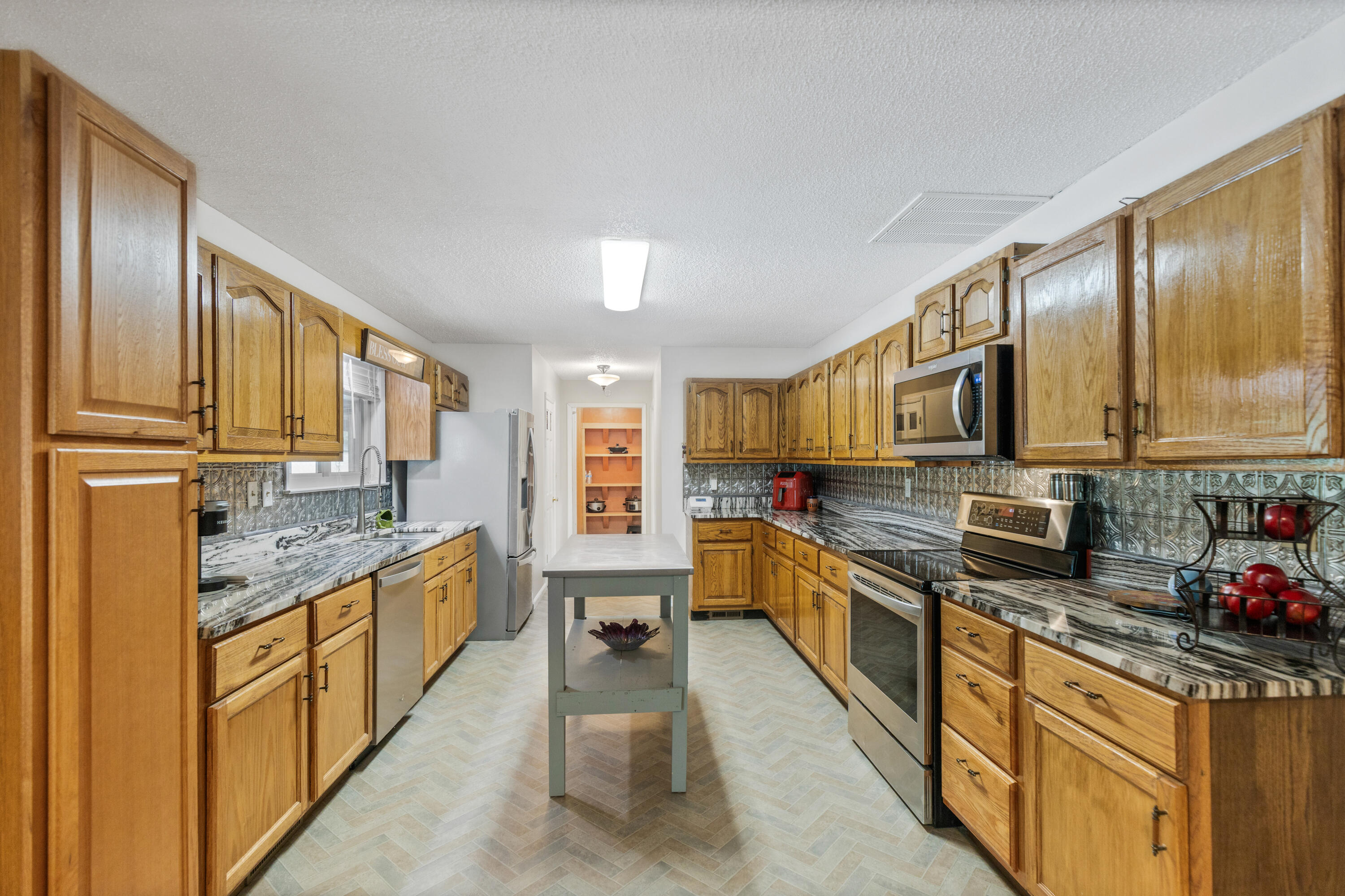 3765 Mount Pleasant Road NE